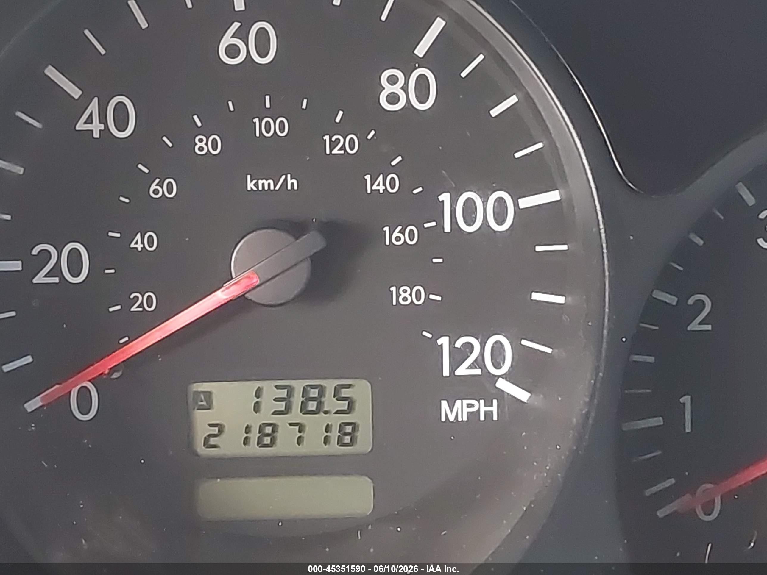 2004 Subaru Forester 2.5xs Silver vin: JF1SG656X4G762517