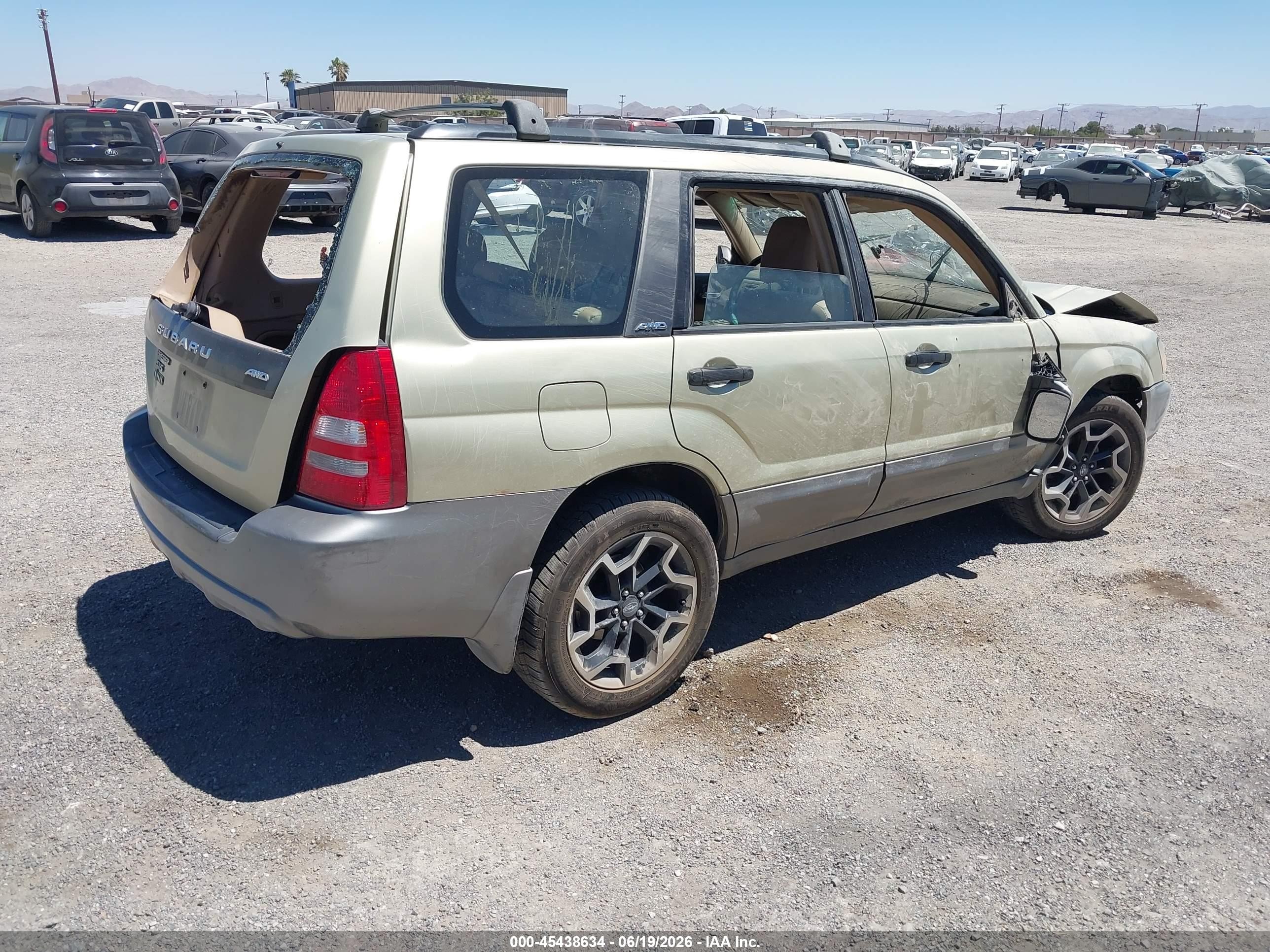 2004 Subaru Forester 2.5xs Green vin: JF1SG656X4H717619