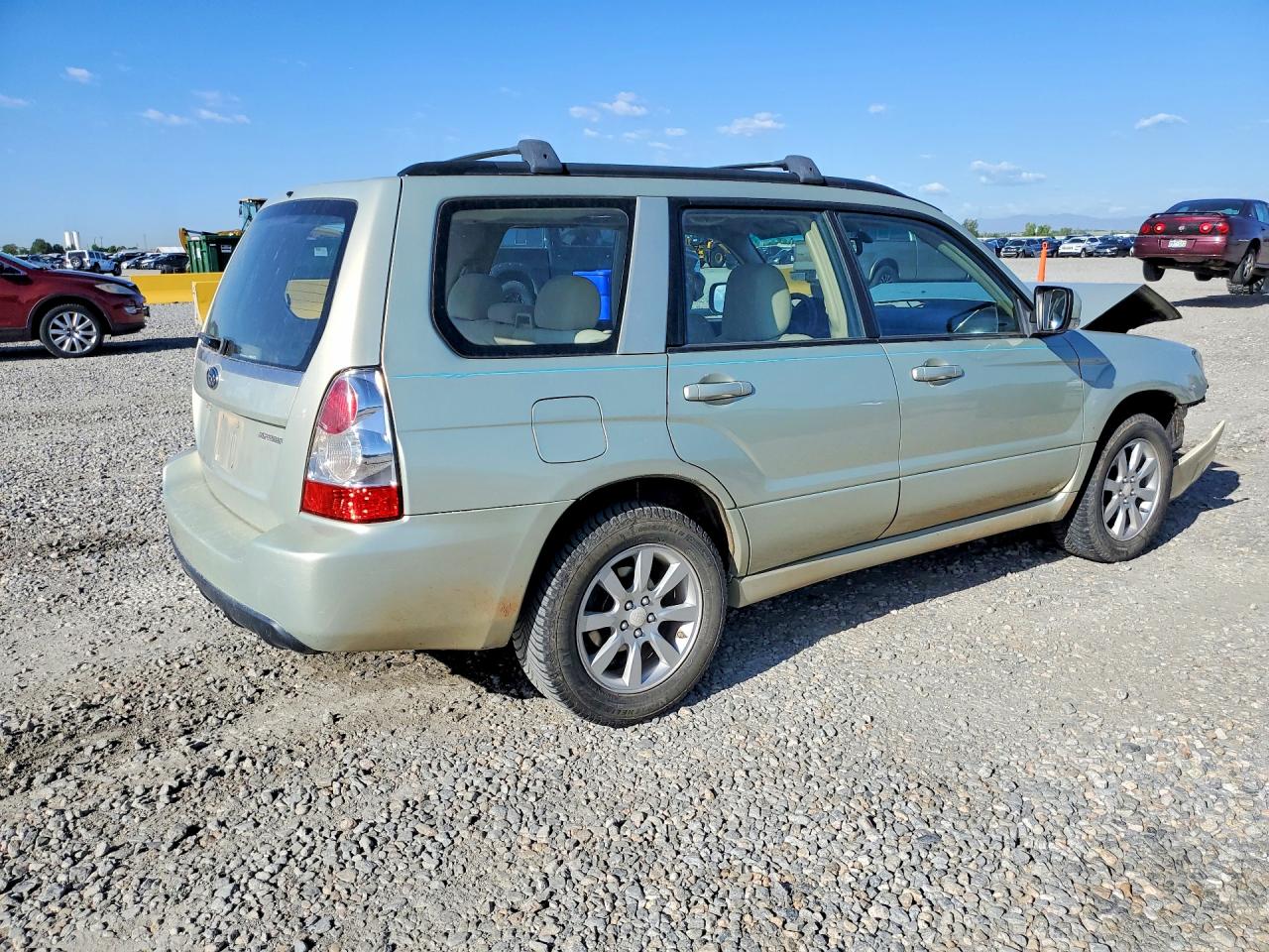 2007 Subaru Forester 2.5x Premium Gold vin: JF1SG656X7H722159
