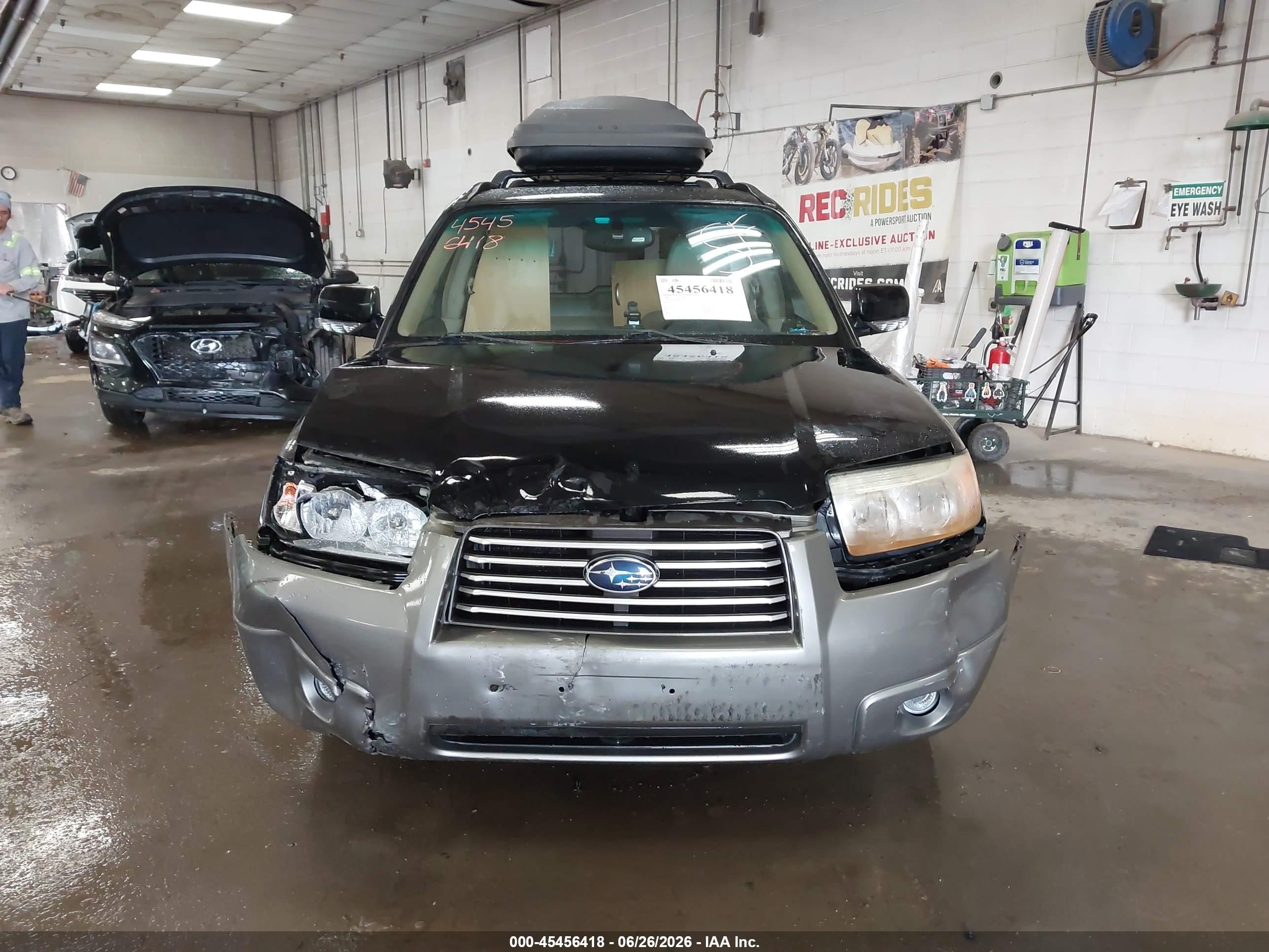 2006 Subaru Forester 2.5x L.l. Bean Edition Black vin: JF1SG67686H732085