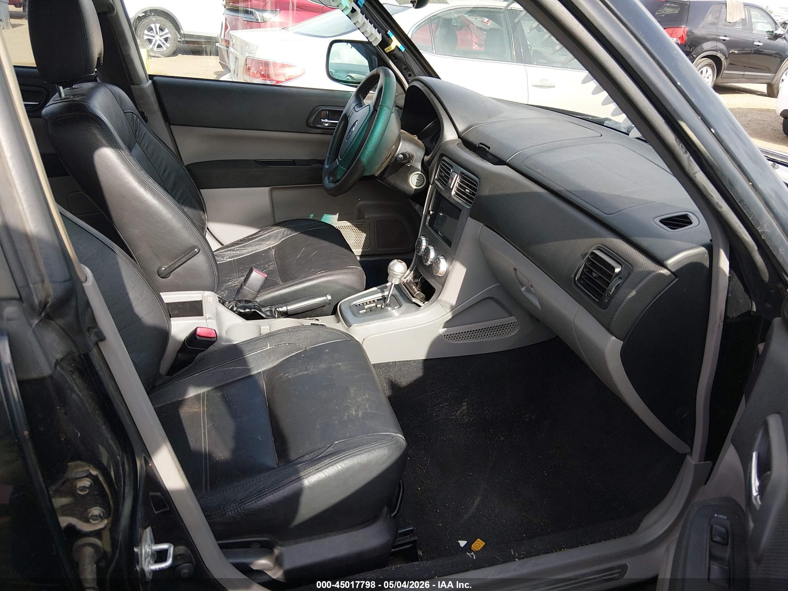 2005 Subaru Forester 2.5xt Черный vin: JF1SG69605H722209