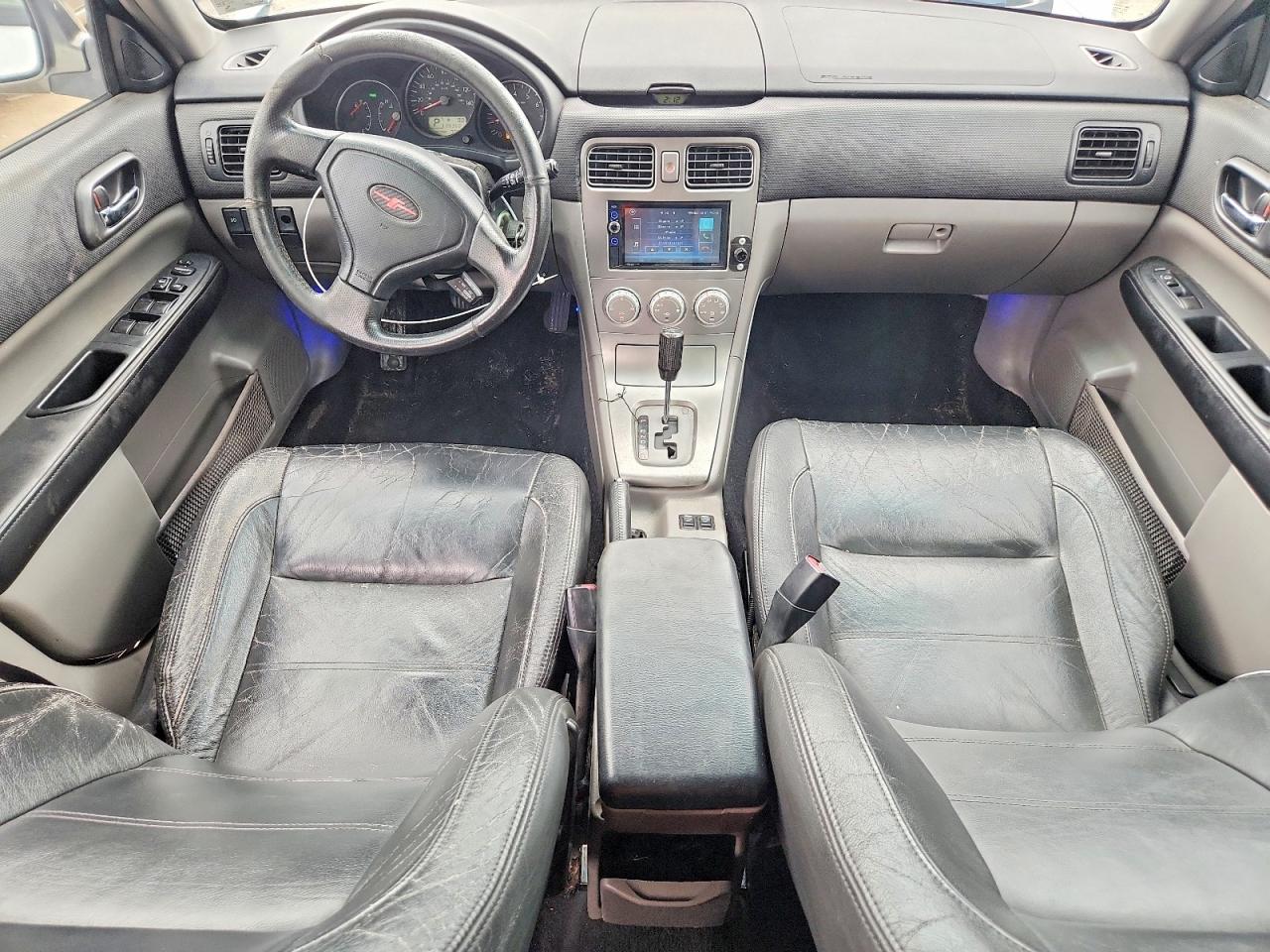 2005 Subaru Forester 2.5xt White vin: JF1SG69625H719957