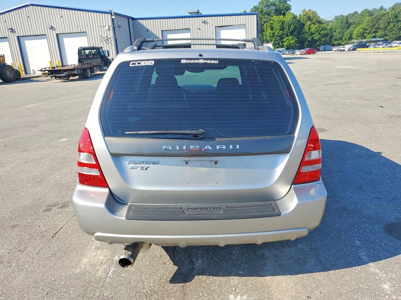 2005 Subaru Forester 2.5xt Silver vin: JF1SG69685H700376