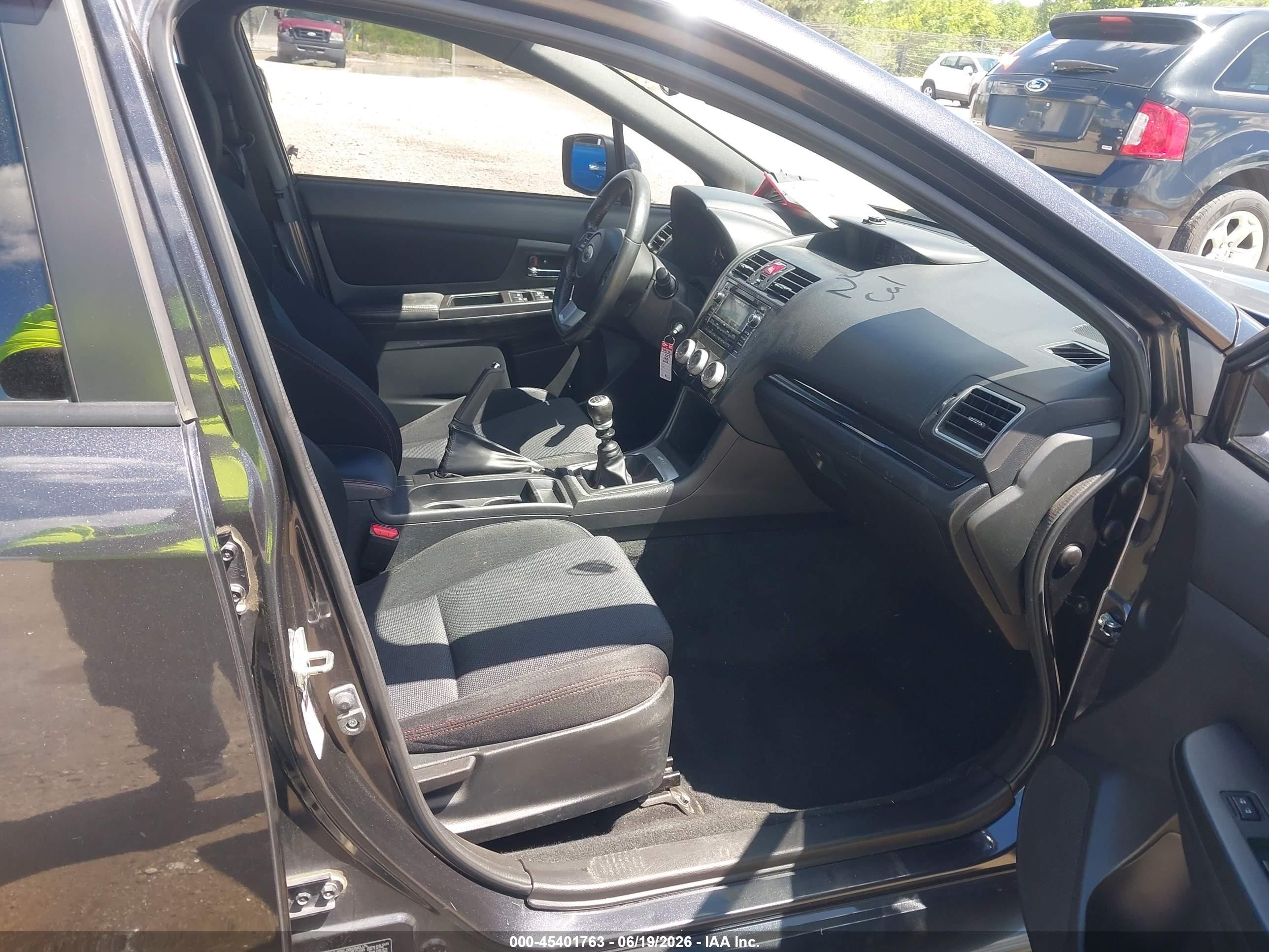 2015 Subaru Wrx Черный vin: JF1VA1A60F9815305
