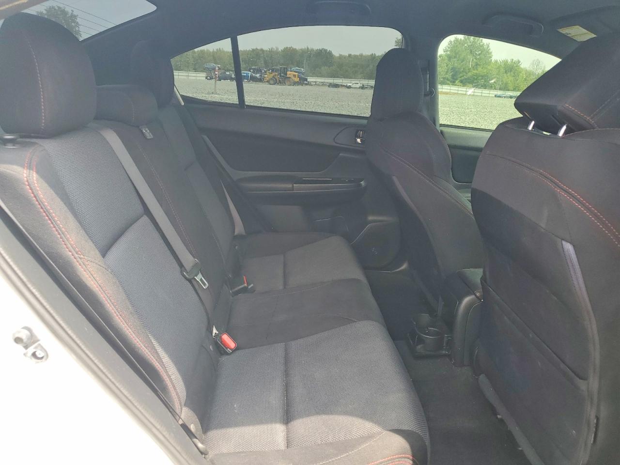 2015 Subaru Wrx Белый vin: JF1VA1A66F9821058