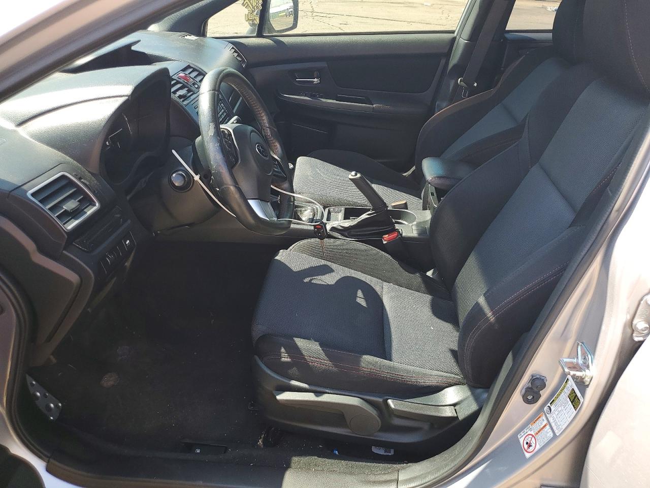 2015 Subaru Wrx Серебряный vin: JF1VA1A69F9821040