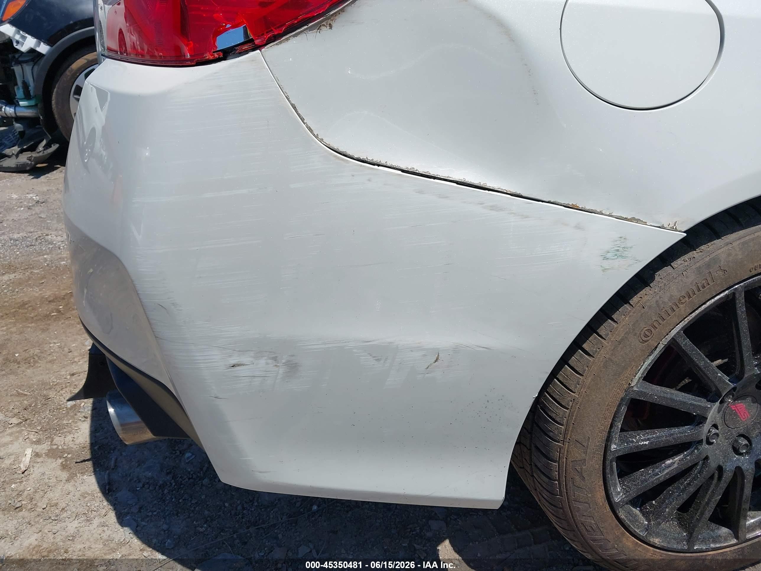 2015 Subaru Wrx   Белый vin: JF1VA1A69F9824794