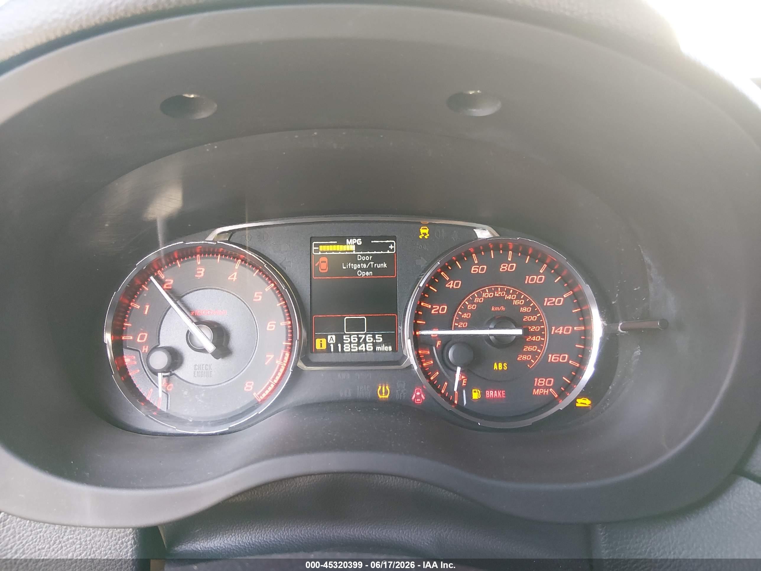 2015 Subaru Wrx Limited Белый vin: JF1VA1G62F9834462