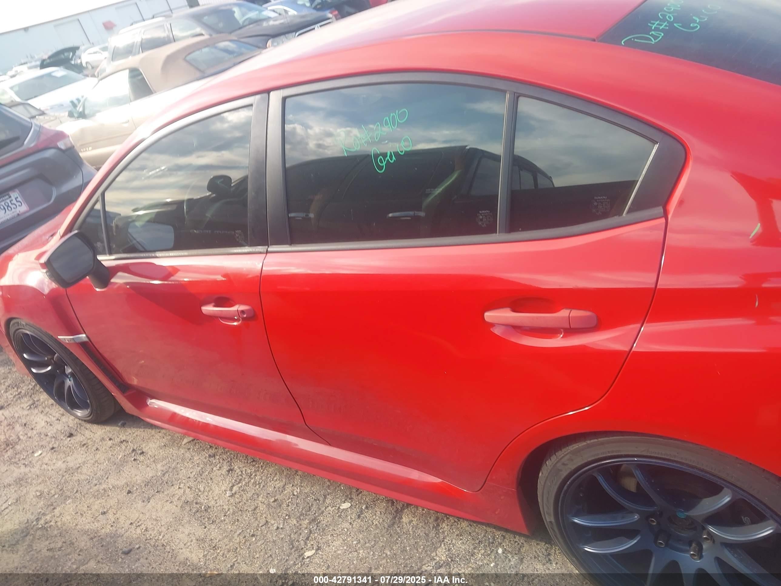 2015 Subaru Wrx Sti   Красный vin: JF1VA2L60F9826761
