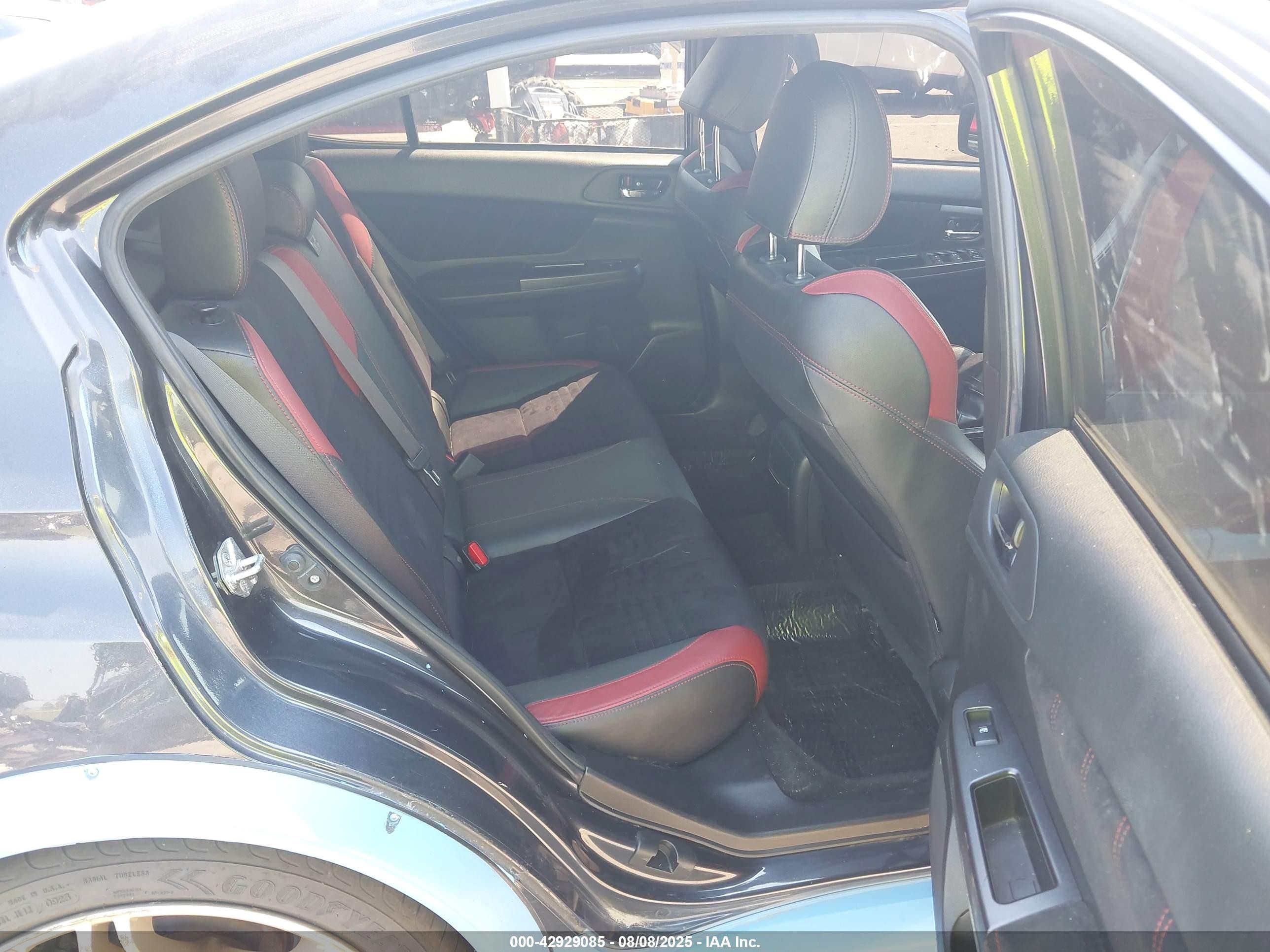 2015 Subaru Wrx Sti   Black vin: JF1VA2L66F9834069