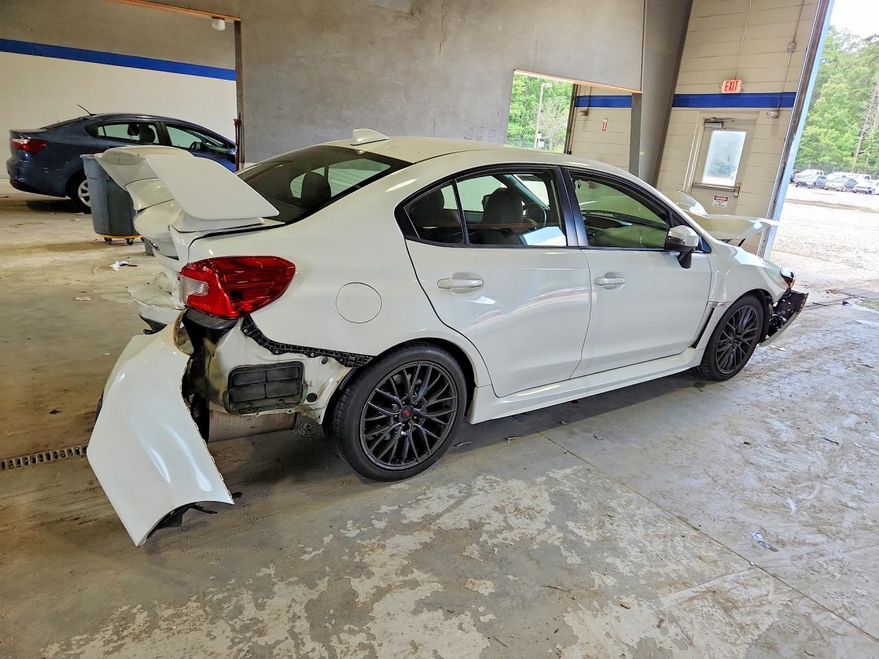 2015 Subaru Wrx Sti White vin: JF1VA2L69F9815676