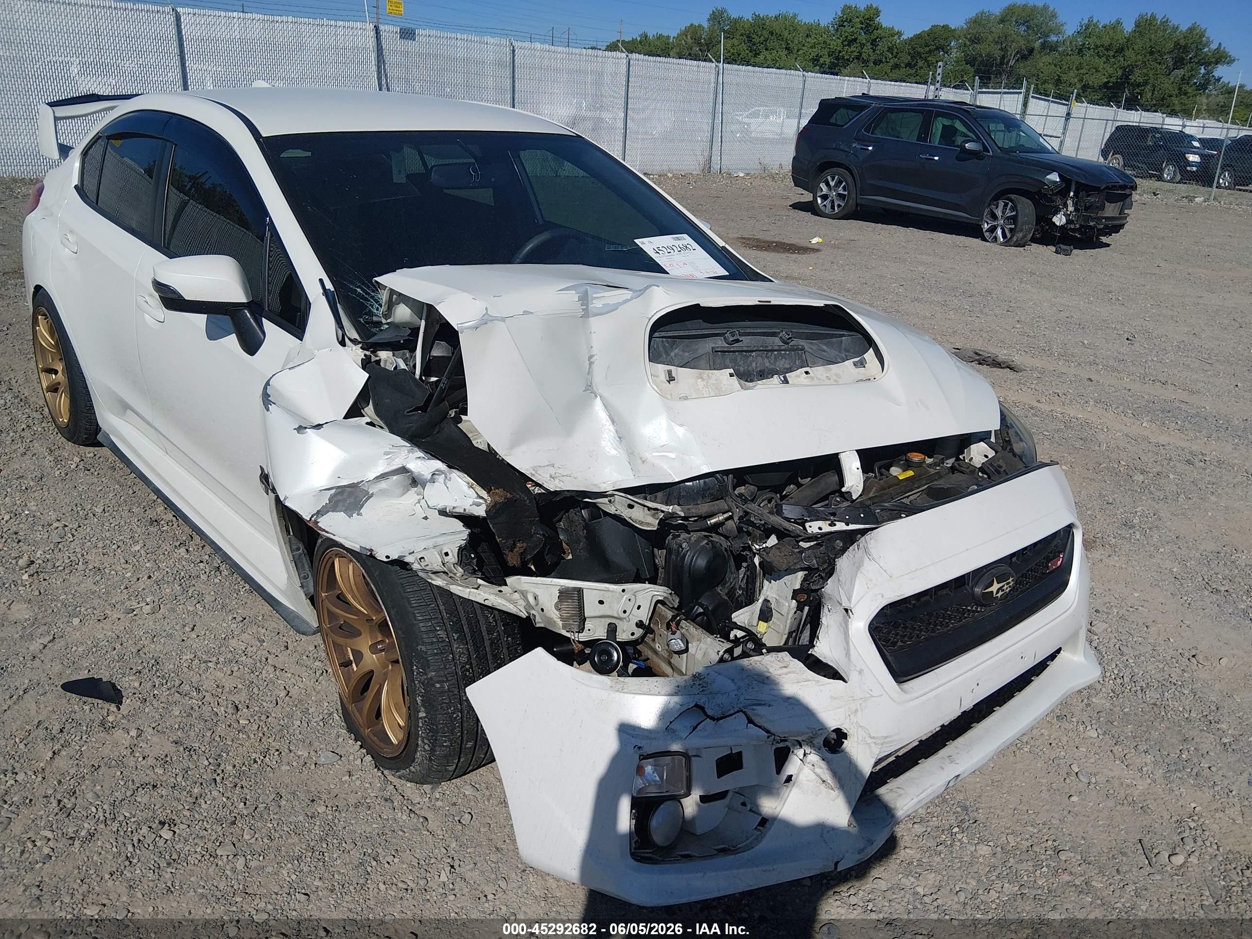 2015 Subaru Wrx Sti   White vin: JF1VA2P66F9814298
