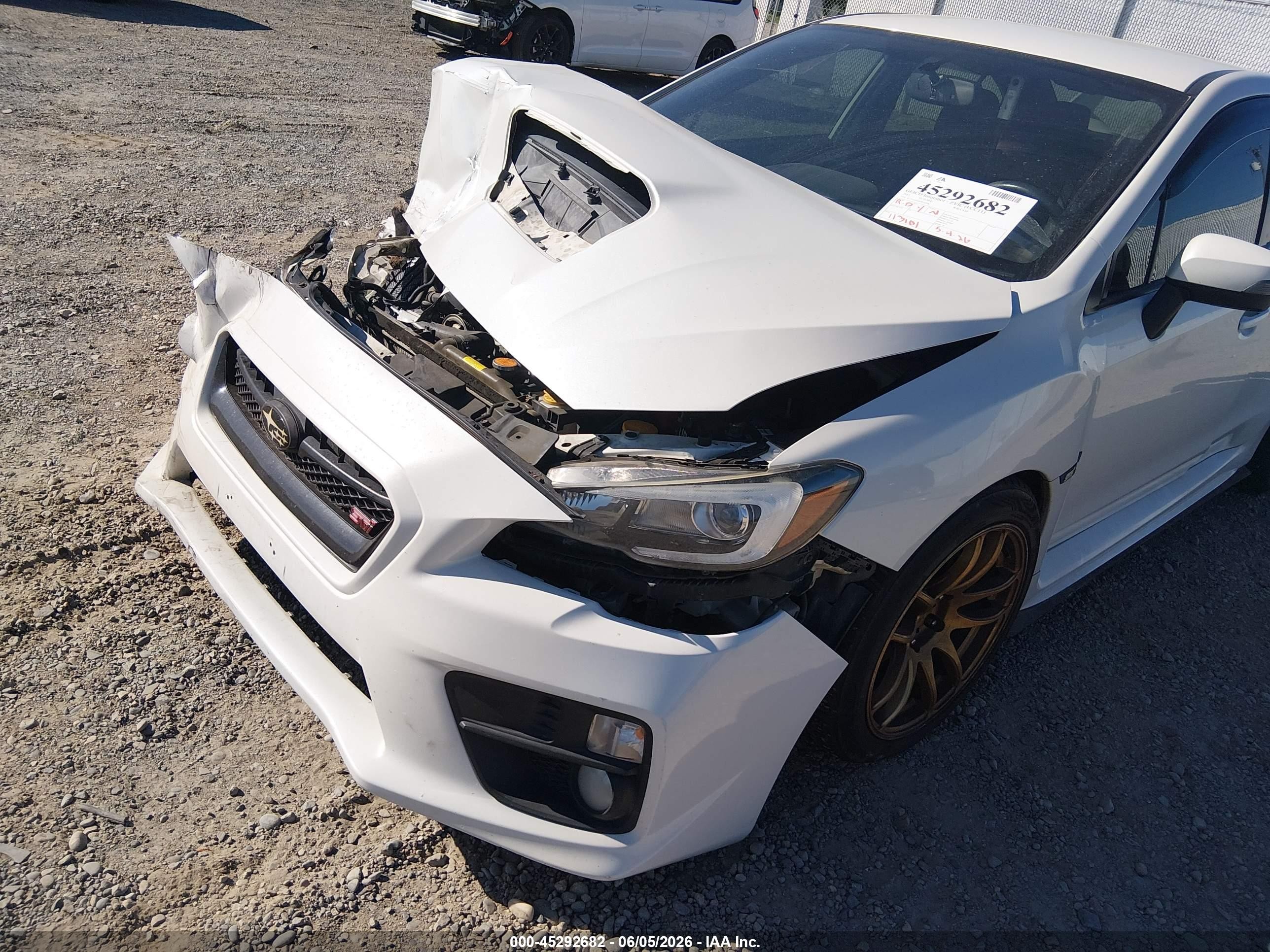 2015 Subaru Wrx Sti   White vin: JF1VA2P66F9814298