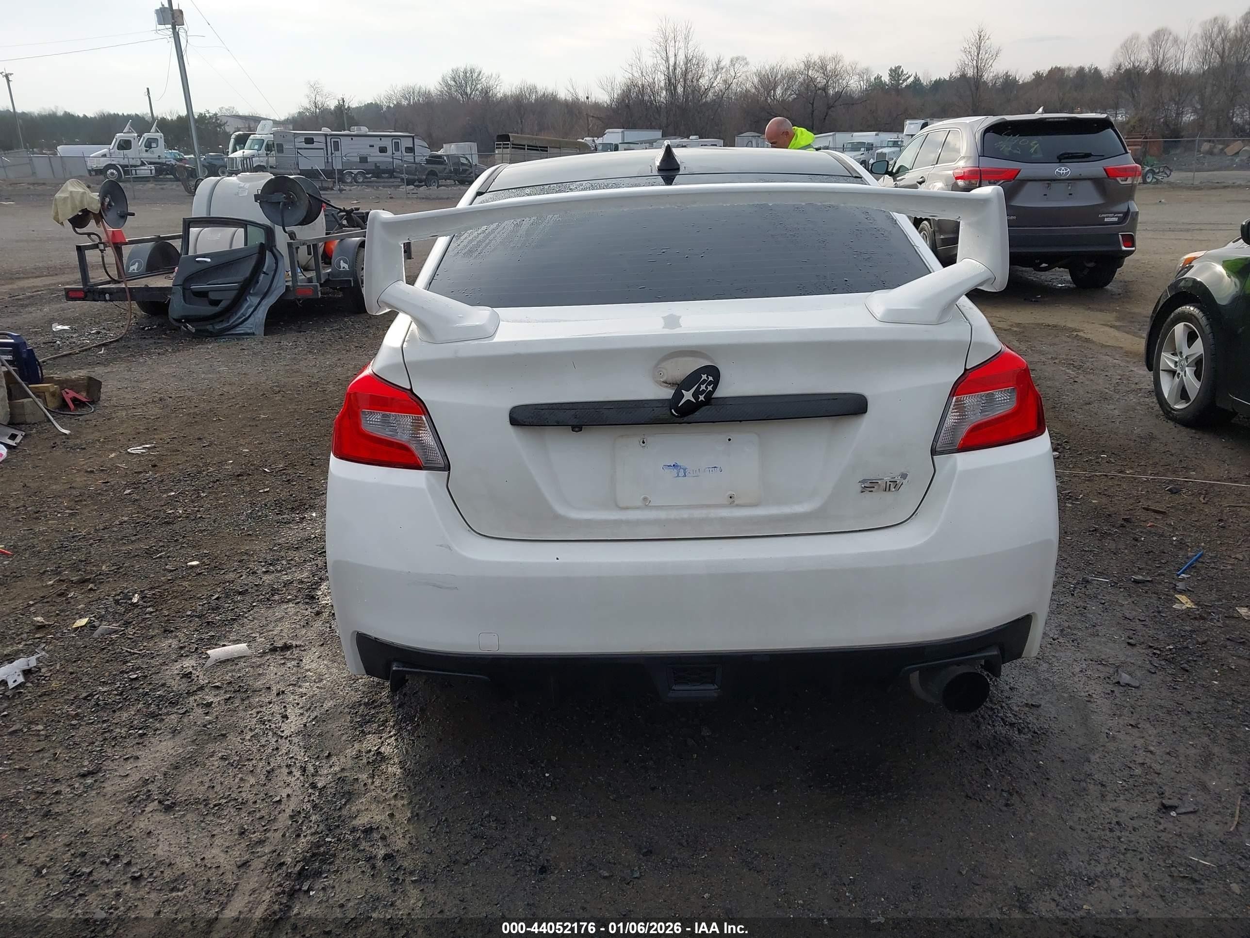 2015 Subaru Wrx Sti   White vin: JF1VA2P66F9817816