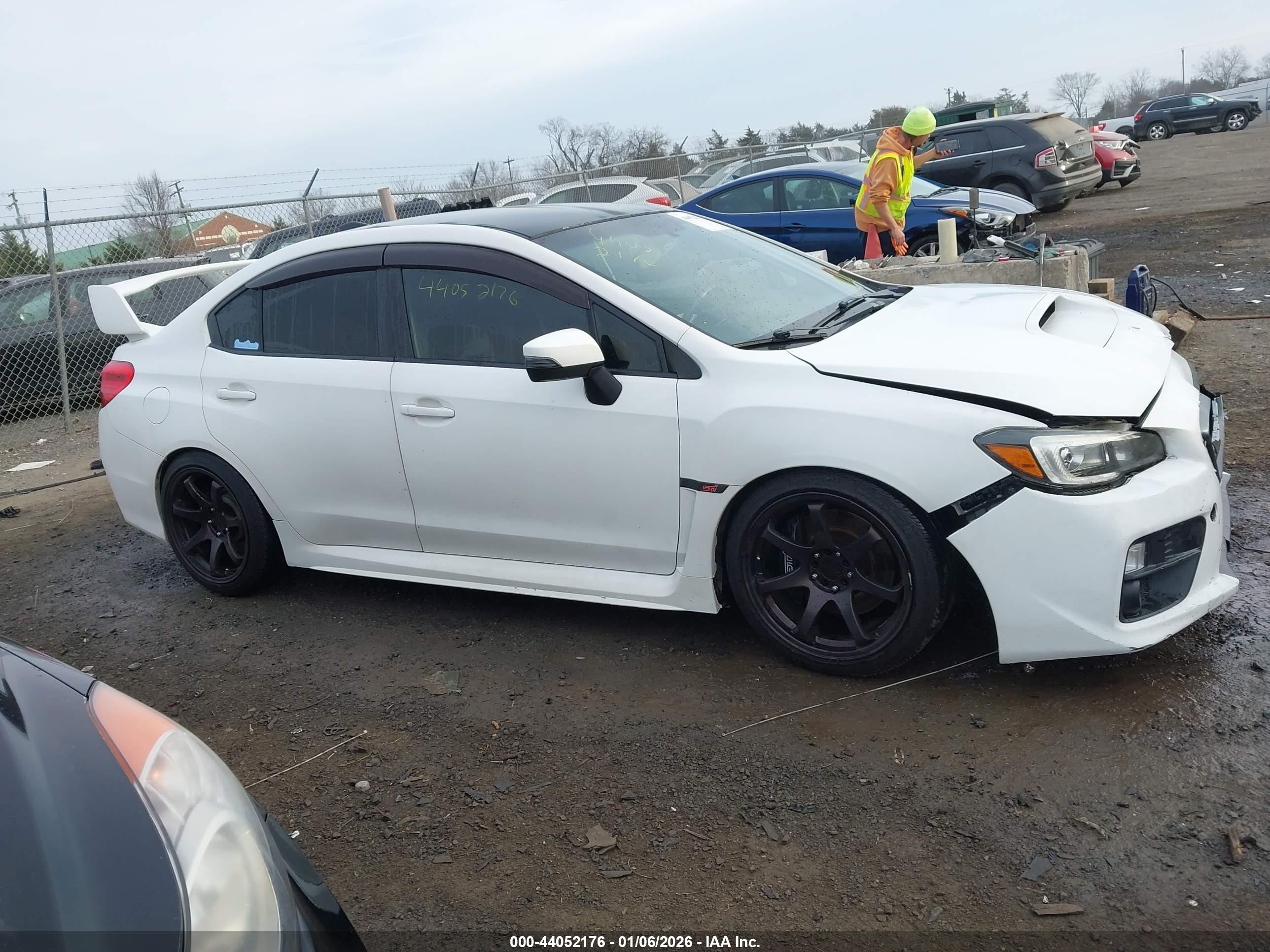 2015 Subaru Wrx Sti   White vin: JF1VA2P66F9817816