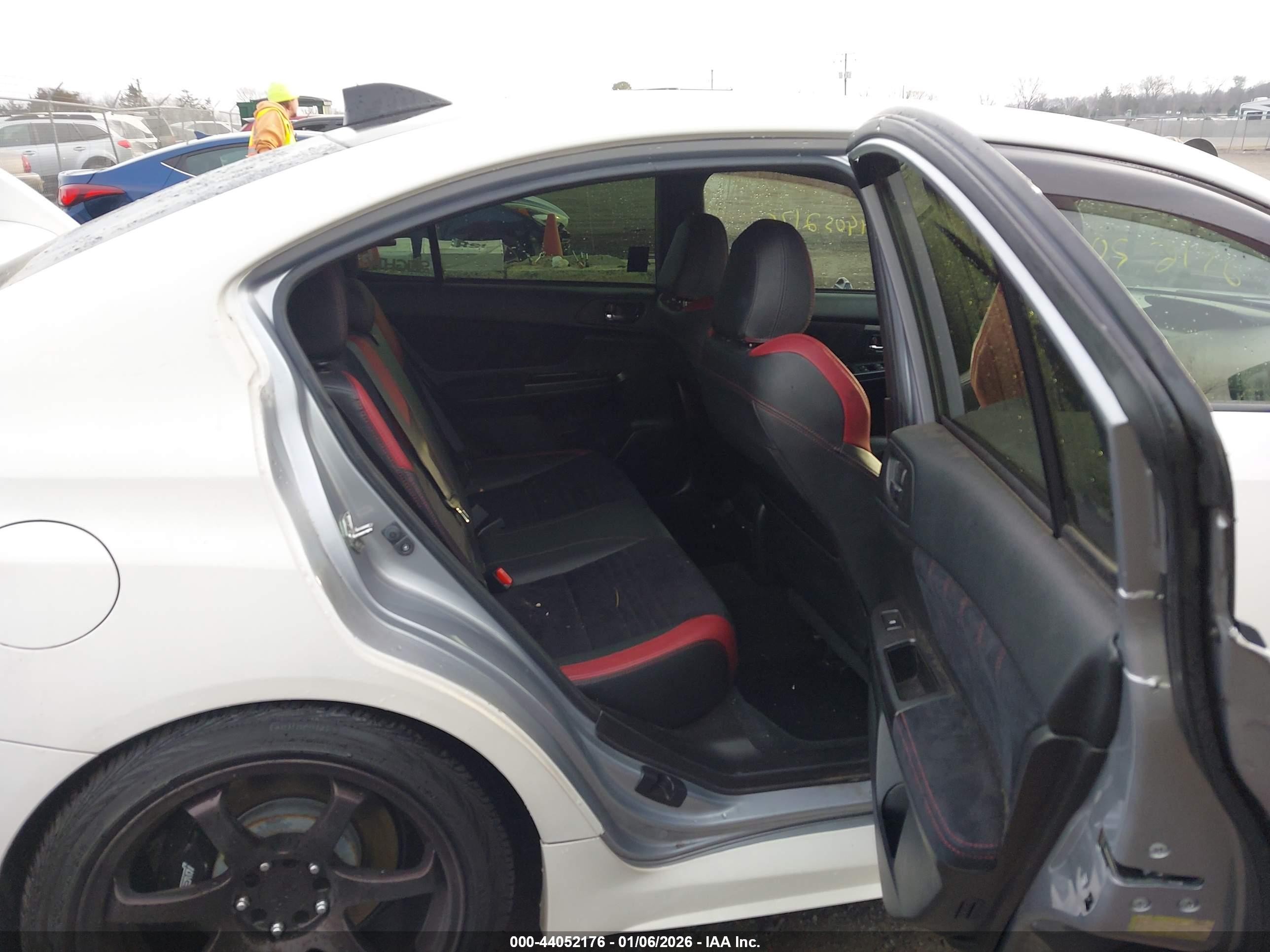 2015 Subaru Wrx Sti   White vin: JF1VA2P66F9817816