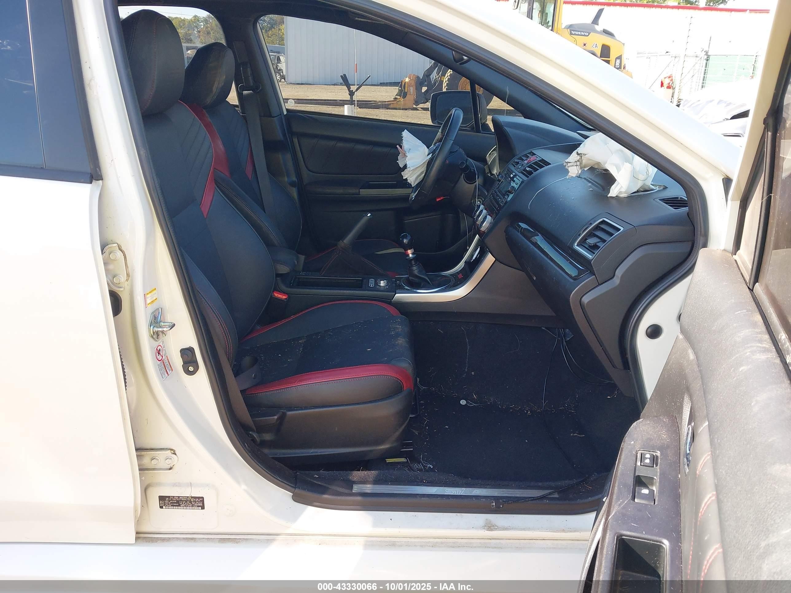 2015 Subaru Wrx Sti Limited Белый vin: JF1VA2S62F9804259