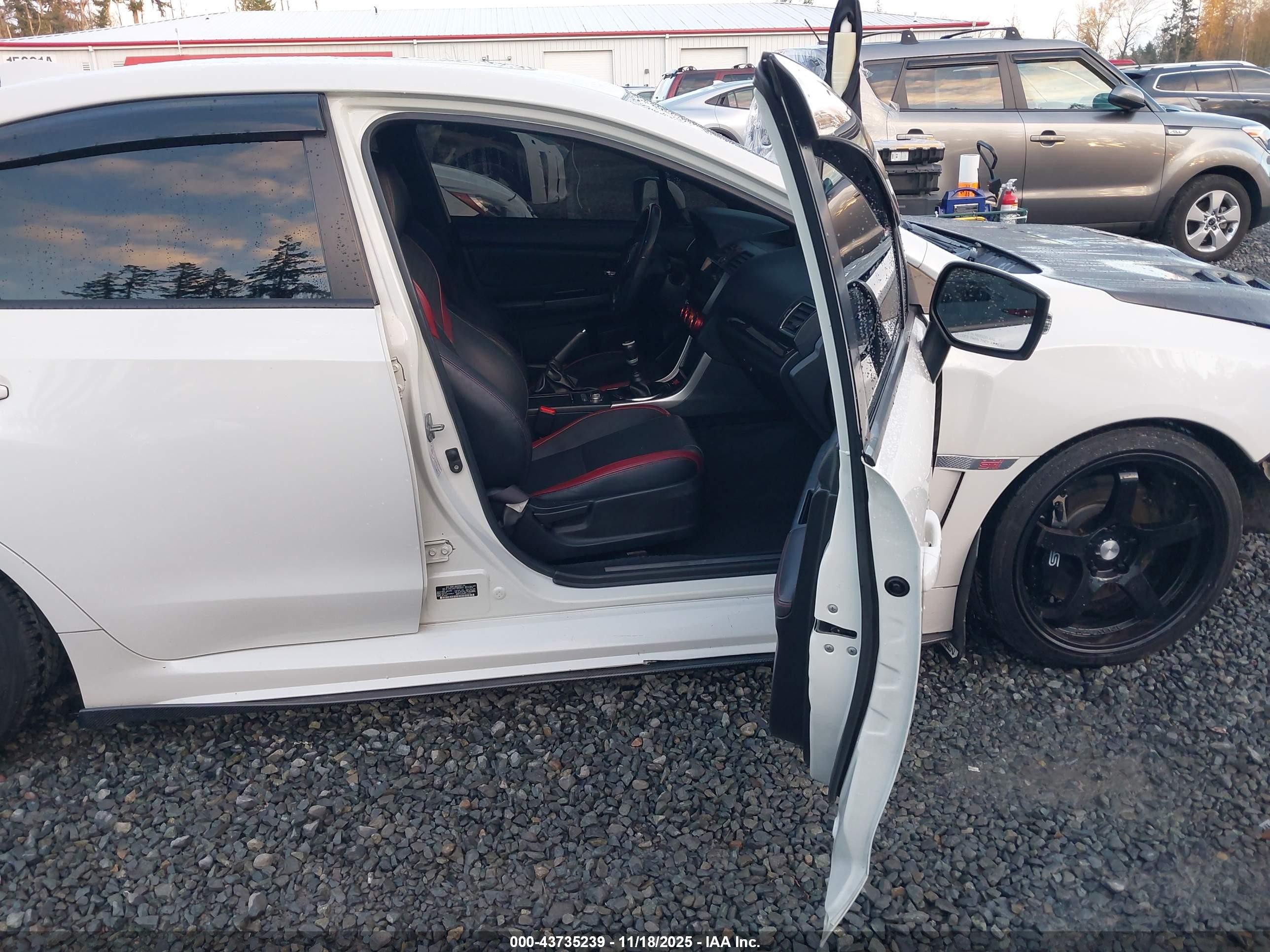 2015 Subaru Wrx Sti Limited White vin: JF1VA2S62F9809641