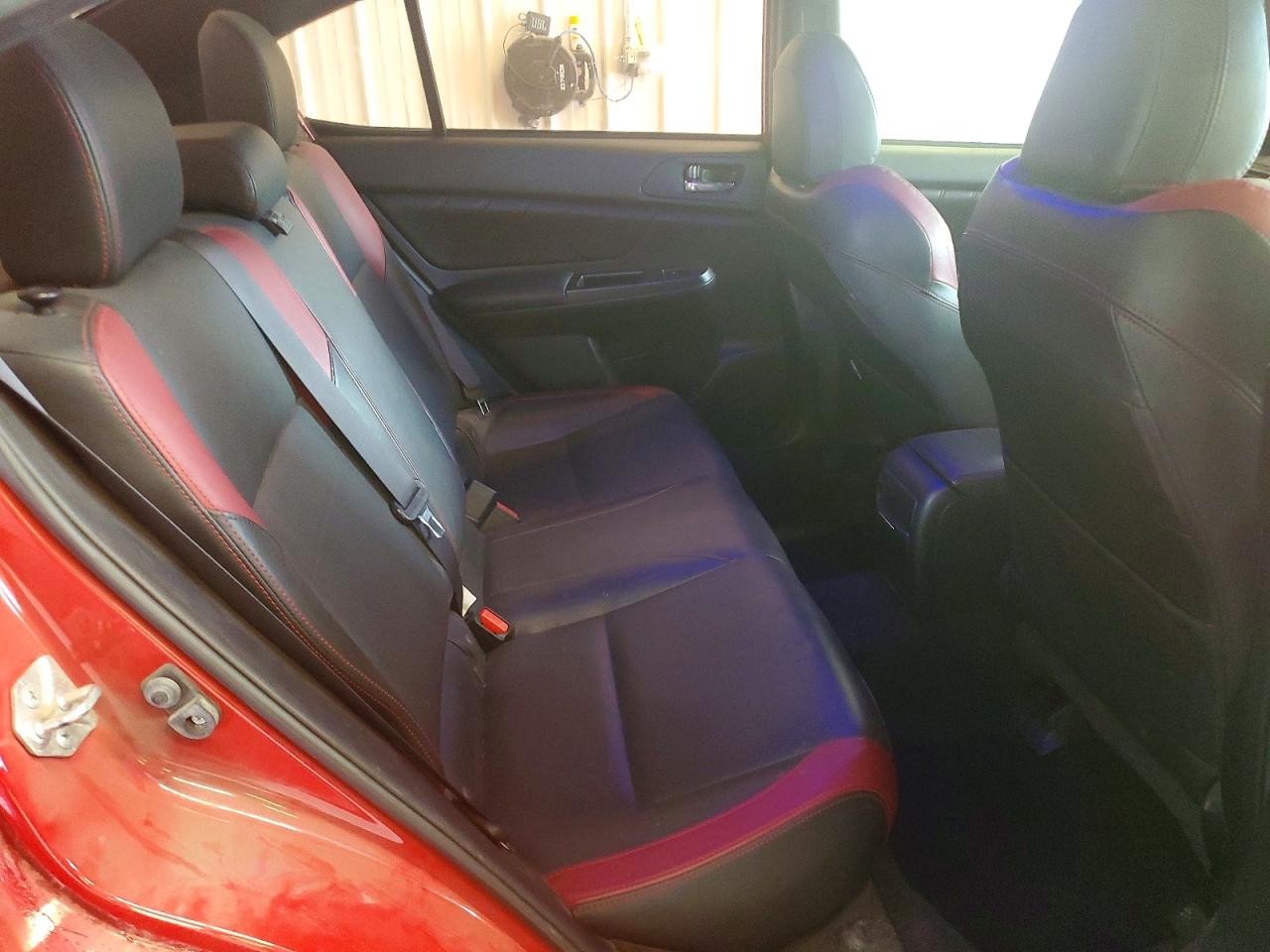 2015 Subaru Wrx Sti Limited Красный vin: JF1VA2S67F9827388