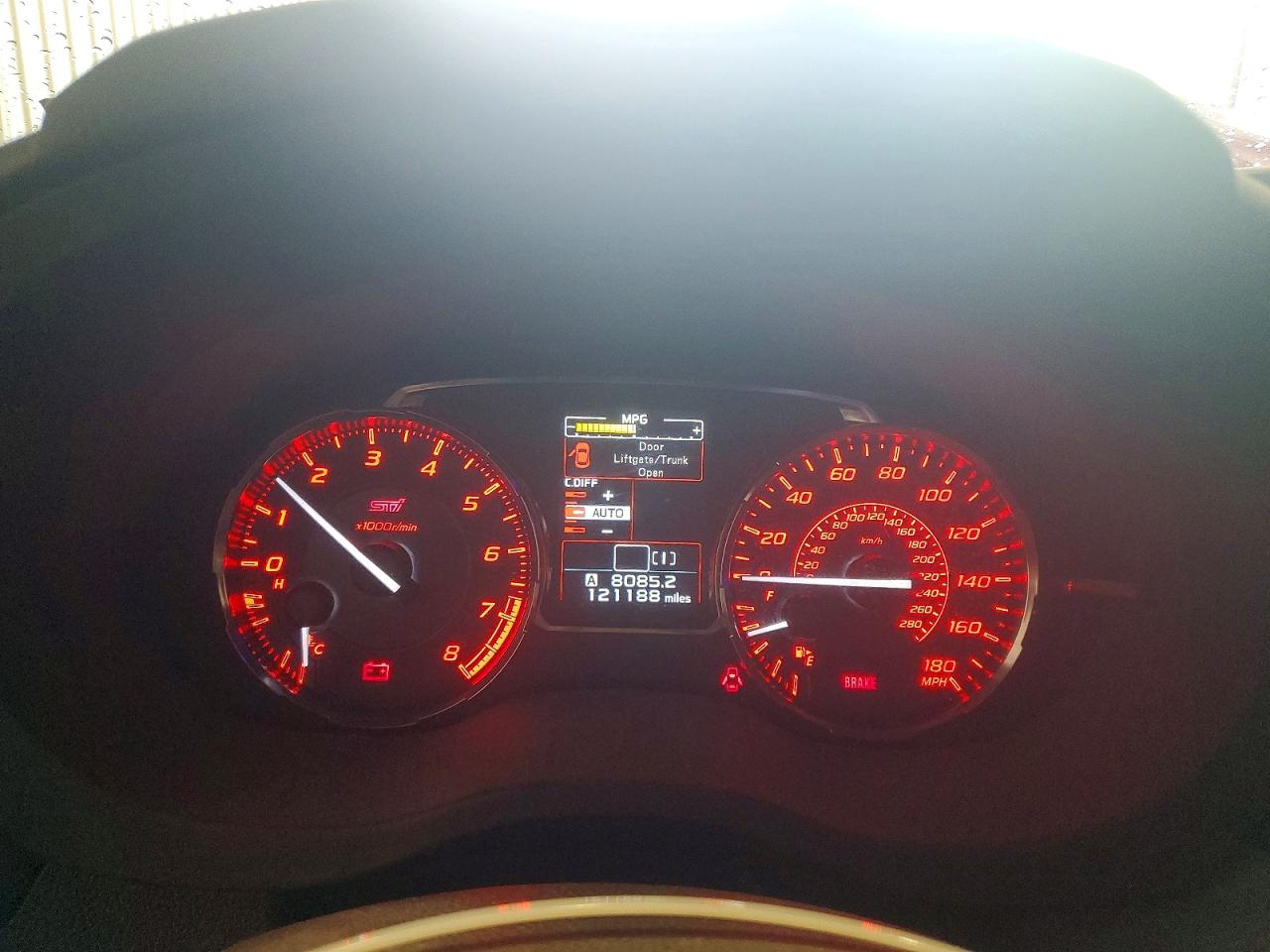 2015 Subaru Wrx Sti Limited Красный vin: JF1VA2S67F9827388