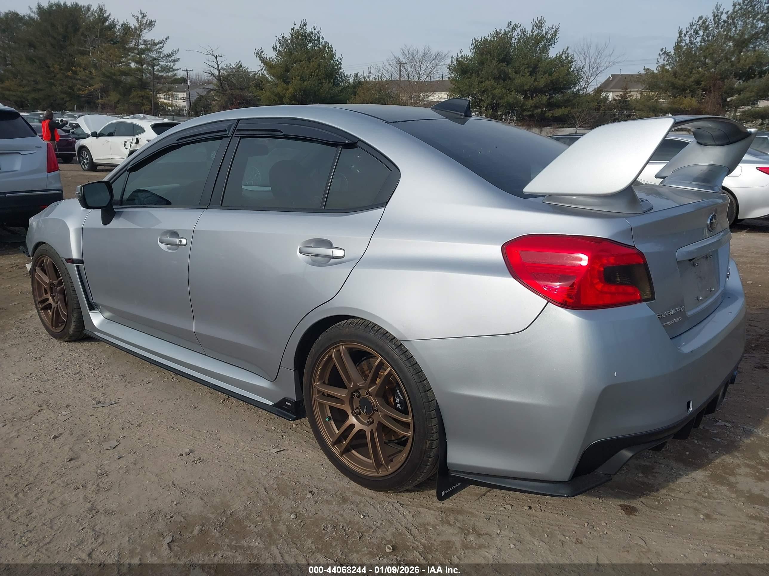 2015 Subaru Wrx Sti Limited Silver vin: JF1VA2S69F9800161