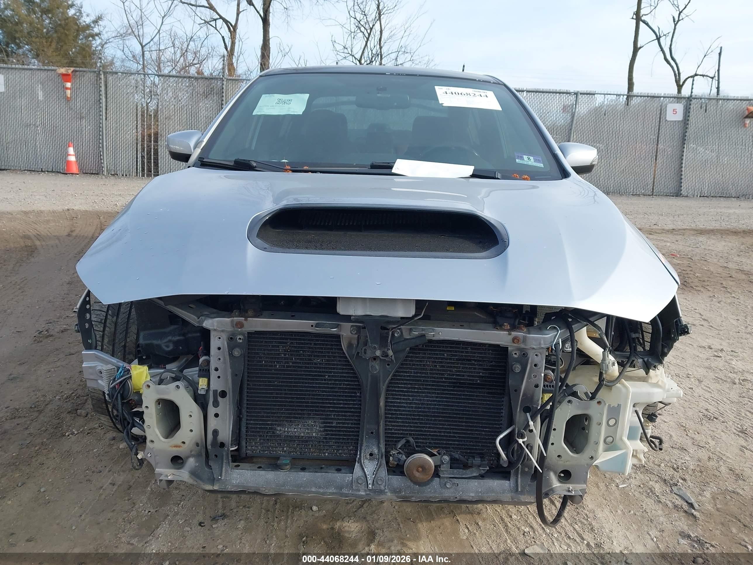 2015 Subaru Wrx Sti Limited Silver vin: JF1VA2S69F9800161