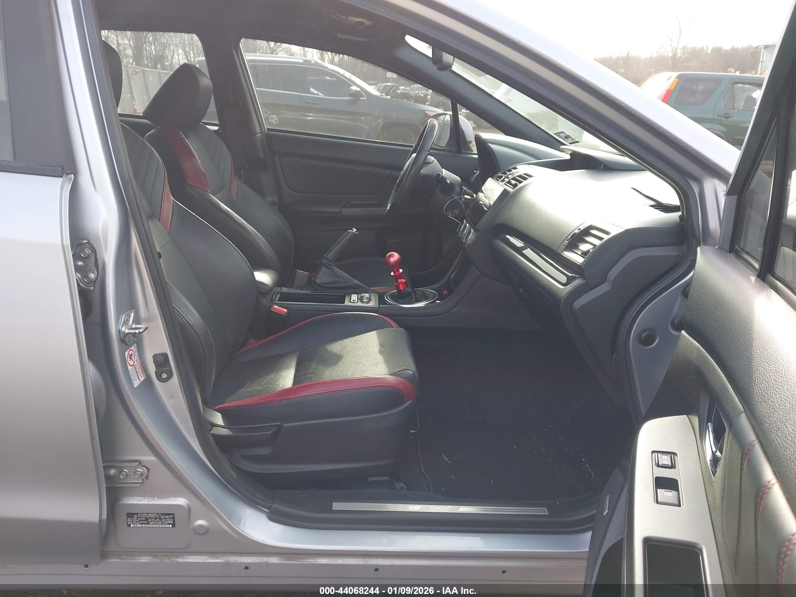 2015 Subaru Wrx Sti Limited Silver vin: JF1VA2S69F9800161