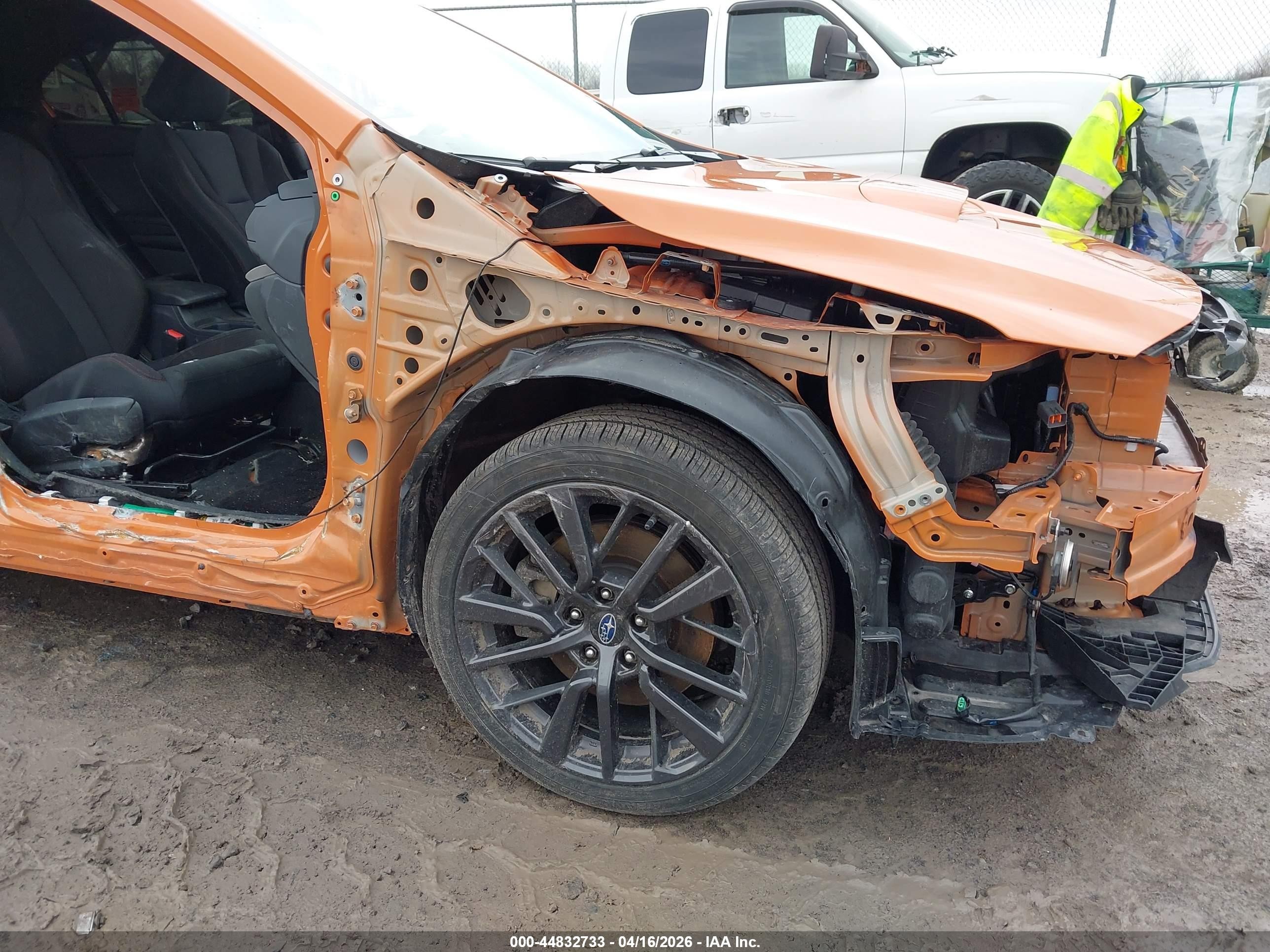 2023 Subaru Wrx Premium Orange vin: JF1VBAF67P9819455