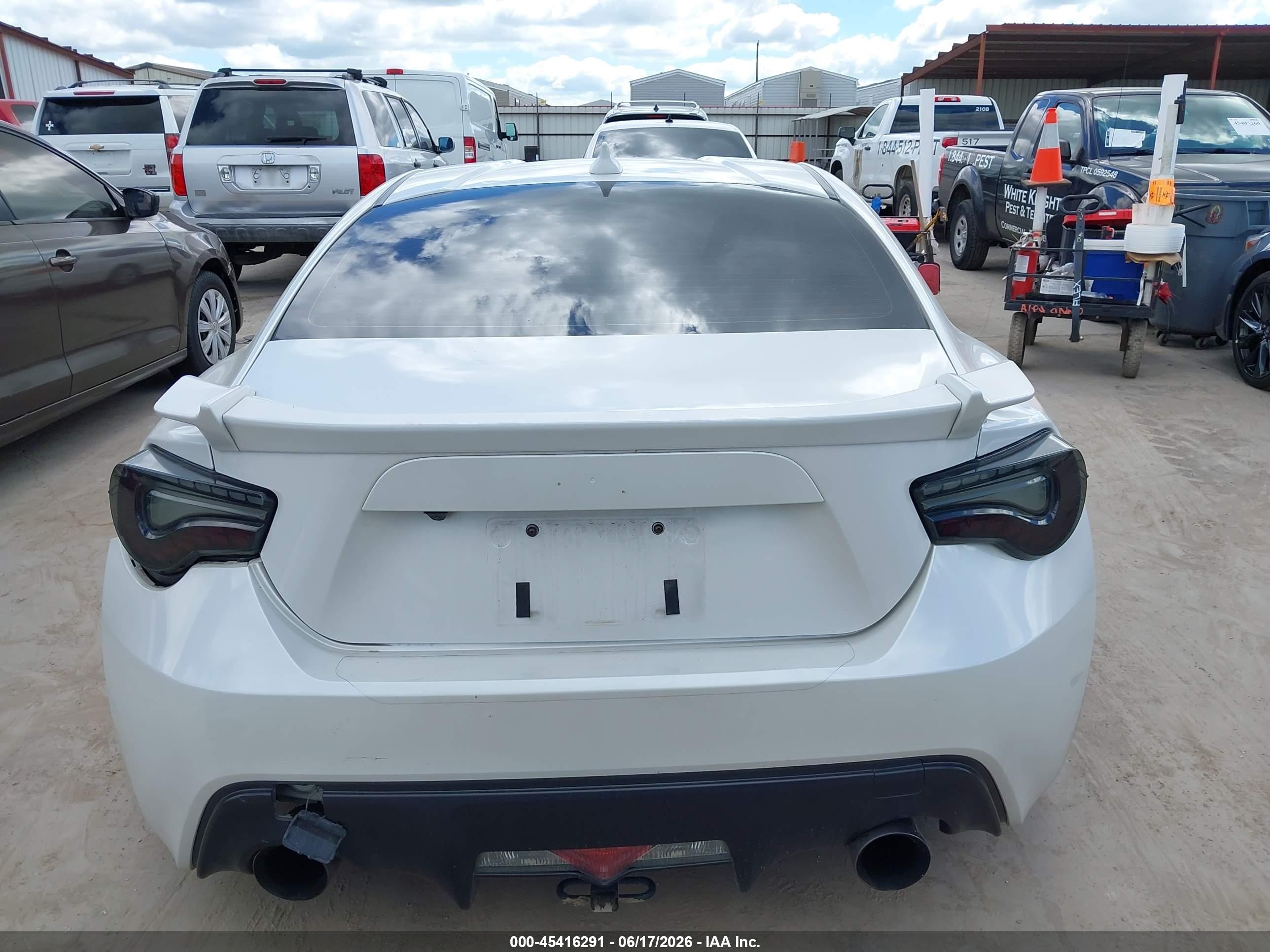 2013 Subaru Brz Premium Белый vin: JF1ZCAB10D1609752