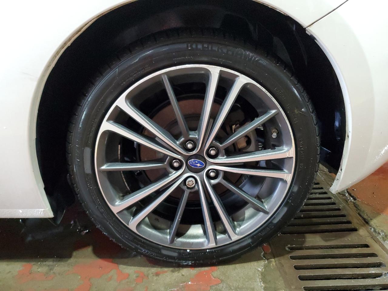 2014 Subaru Brz 2.0 Premium White vin: JF1ZCAB12E9605091 Damage: Left Rear Wheel, Curb Rash, > 12 Inches
