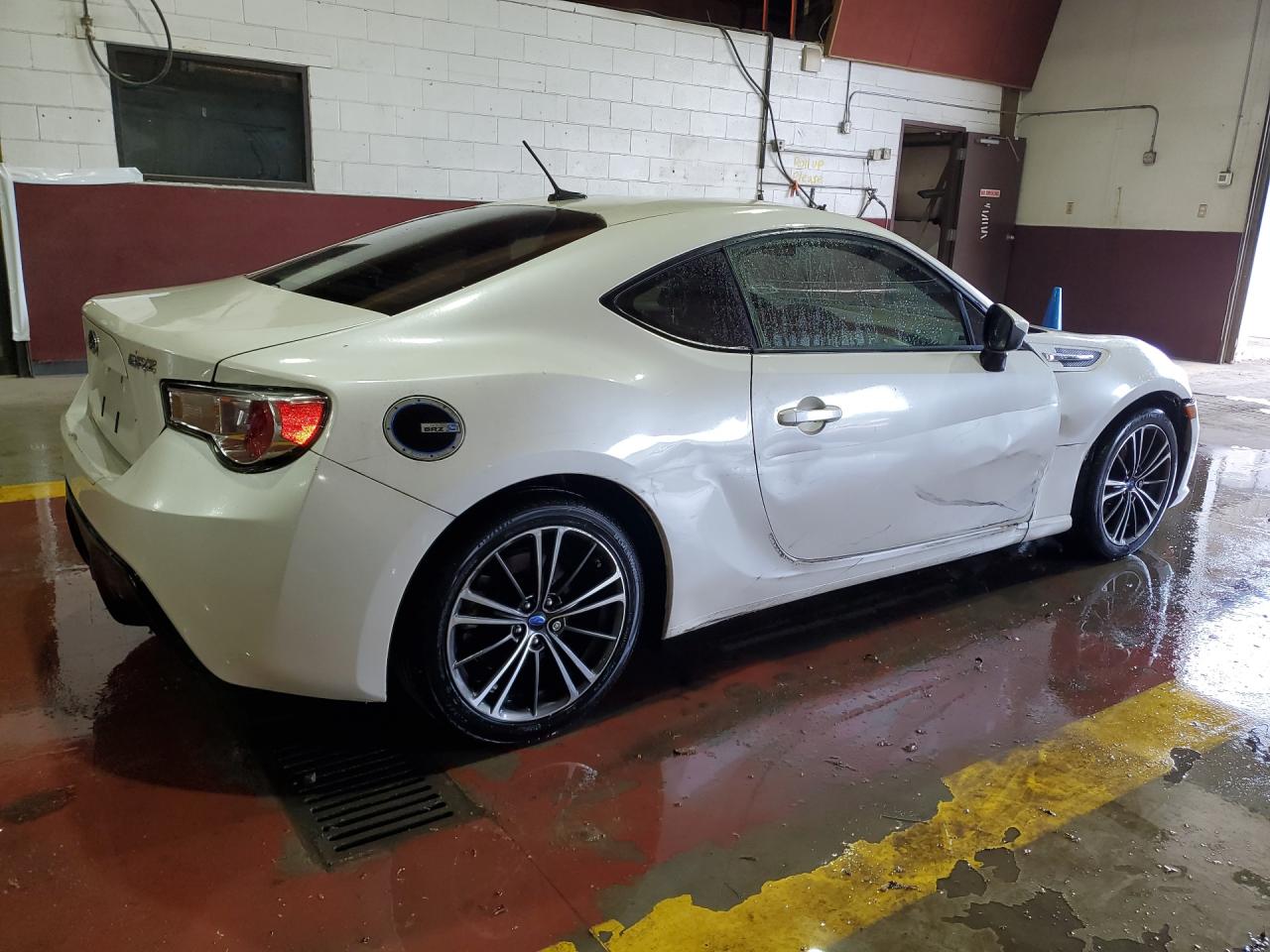 2014 Subaru Brz 2.0 Premium White vin: JF1ZCAB12E9605091 Damage: Right Qtr Panel, Severe Damage, Replacement Required