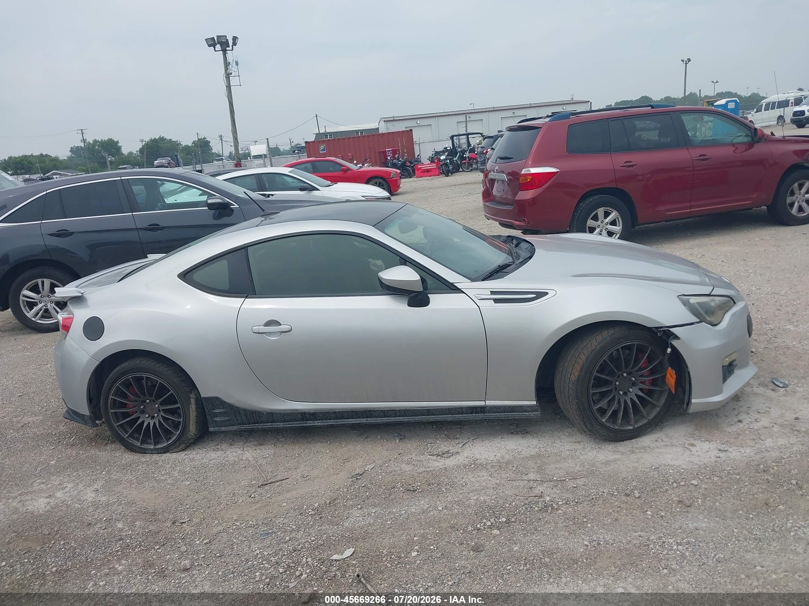 2013 Subaru Brz Premium Silver vin: JF1ZCAB17D1608128