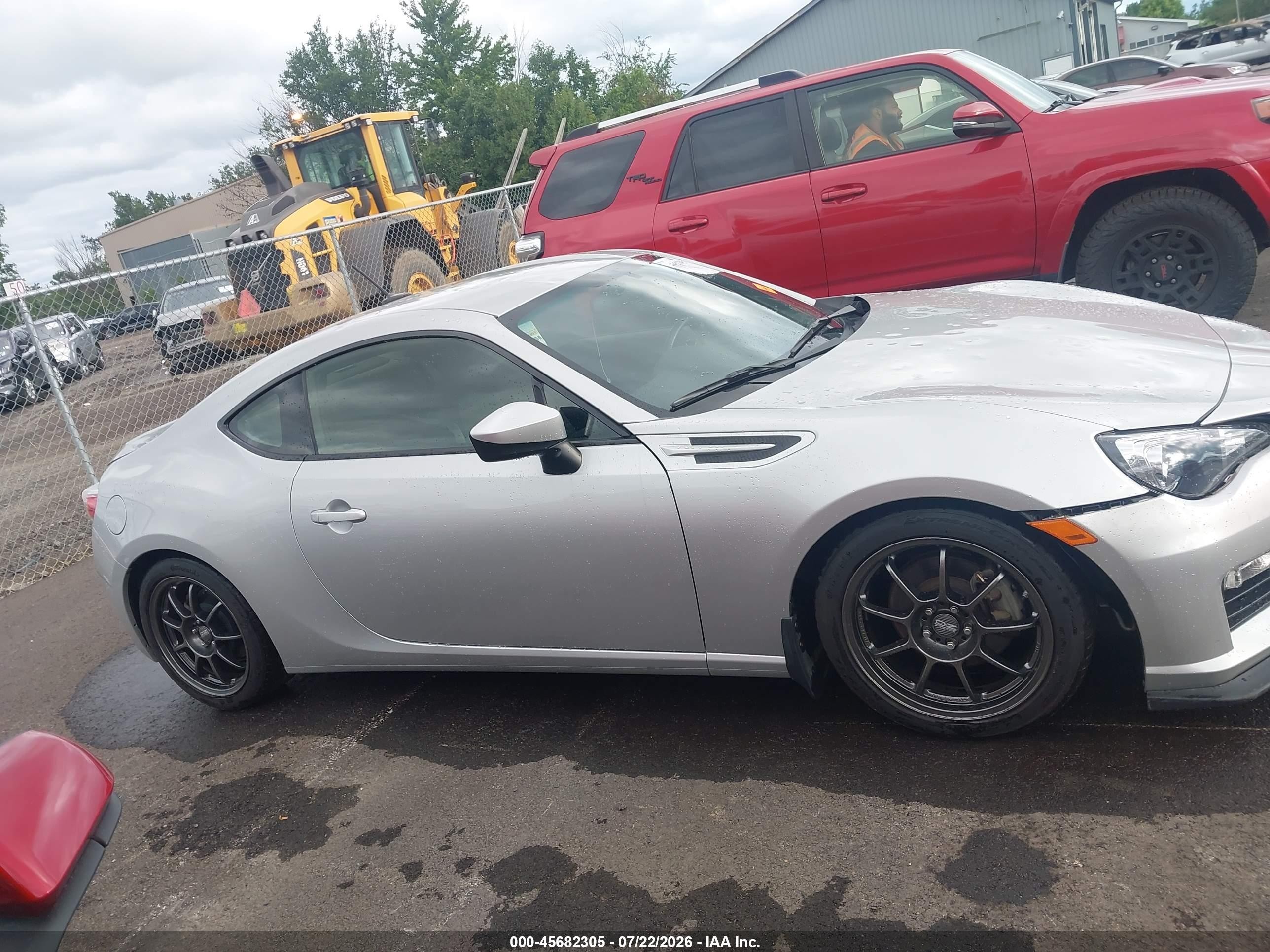 2014 Subaru Brz Premium Серебряный vin: JF1ZCAB1XE9603248