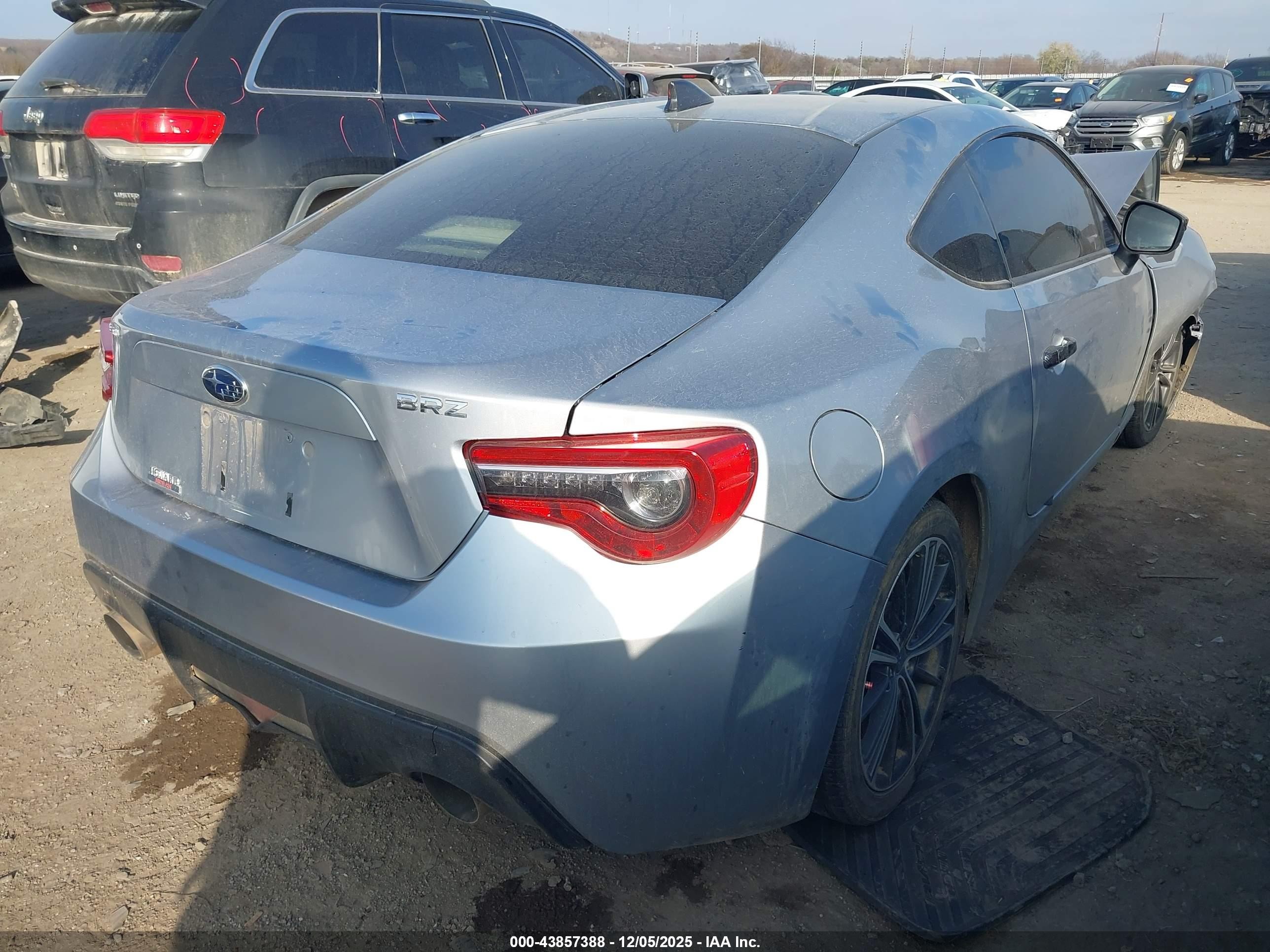 2015 Subaru Brz Premium Silver vin: JF1ZCAB1XF9603607