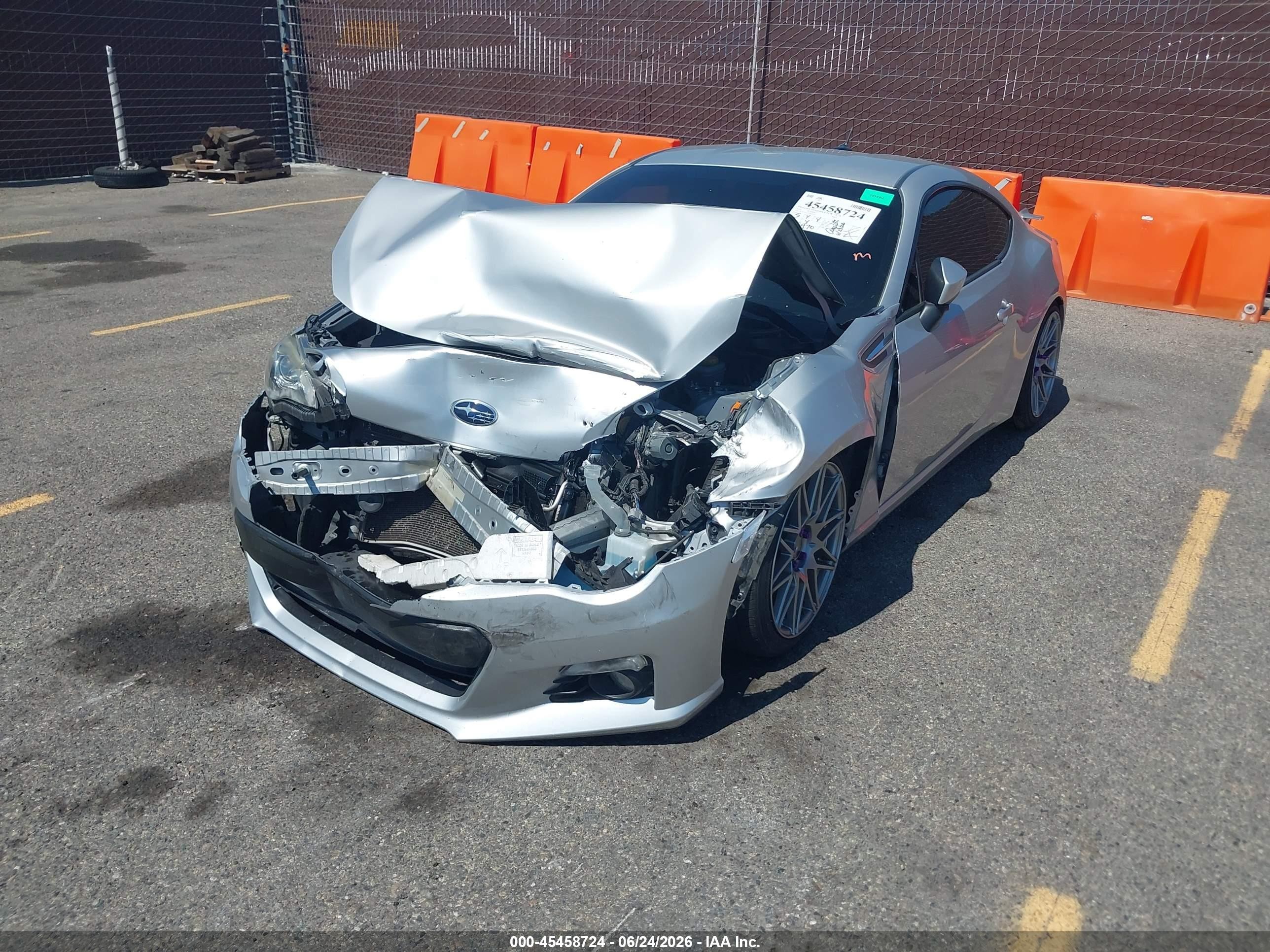 2014 Subaru Brz Limited Silver vin: JF1ZCAC11E9602715