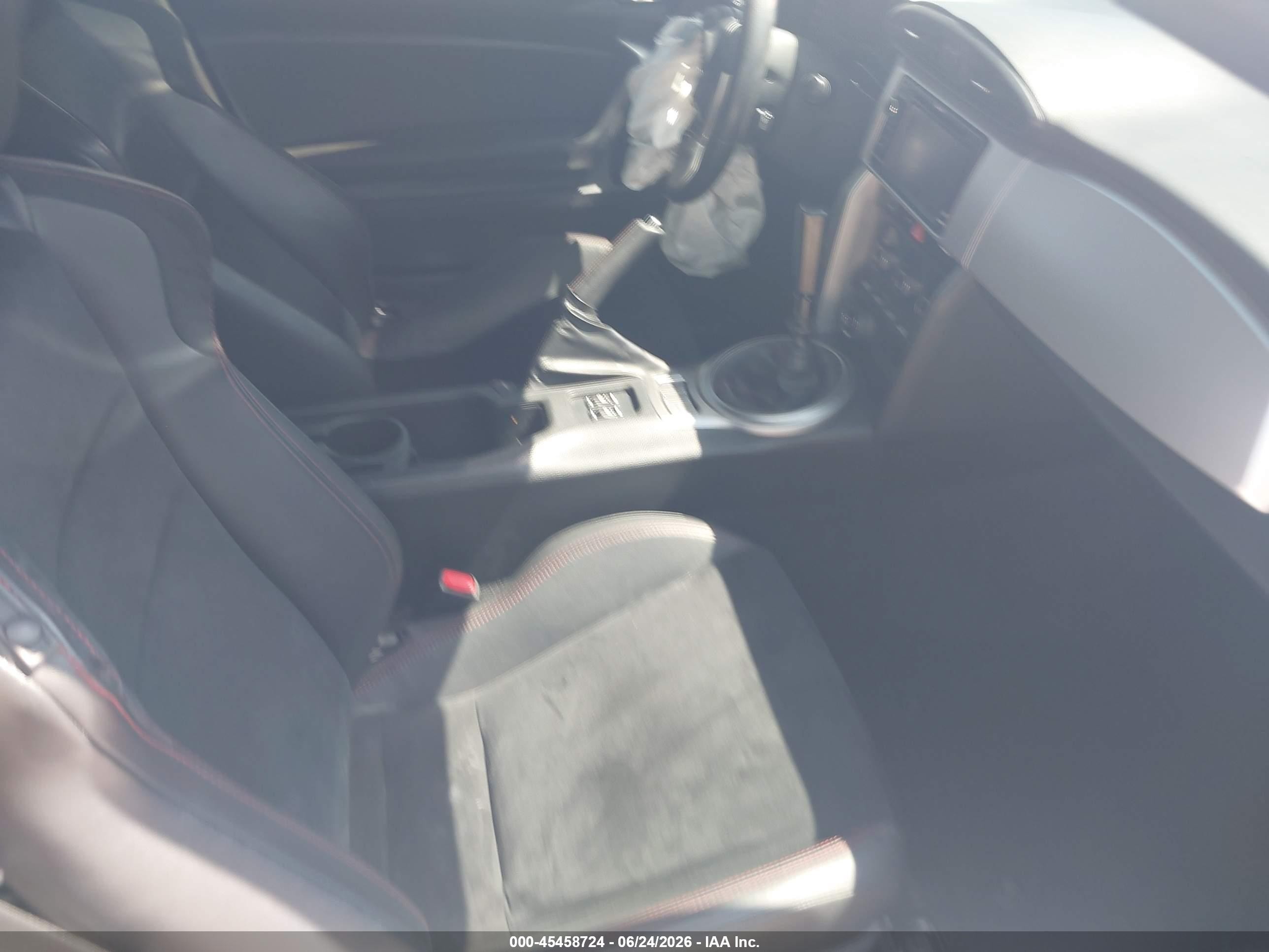 2014 Subaru Brz Limited Silver vin: JF1ZCAC11E9602715