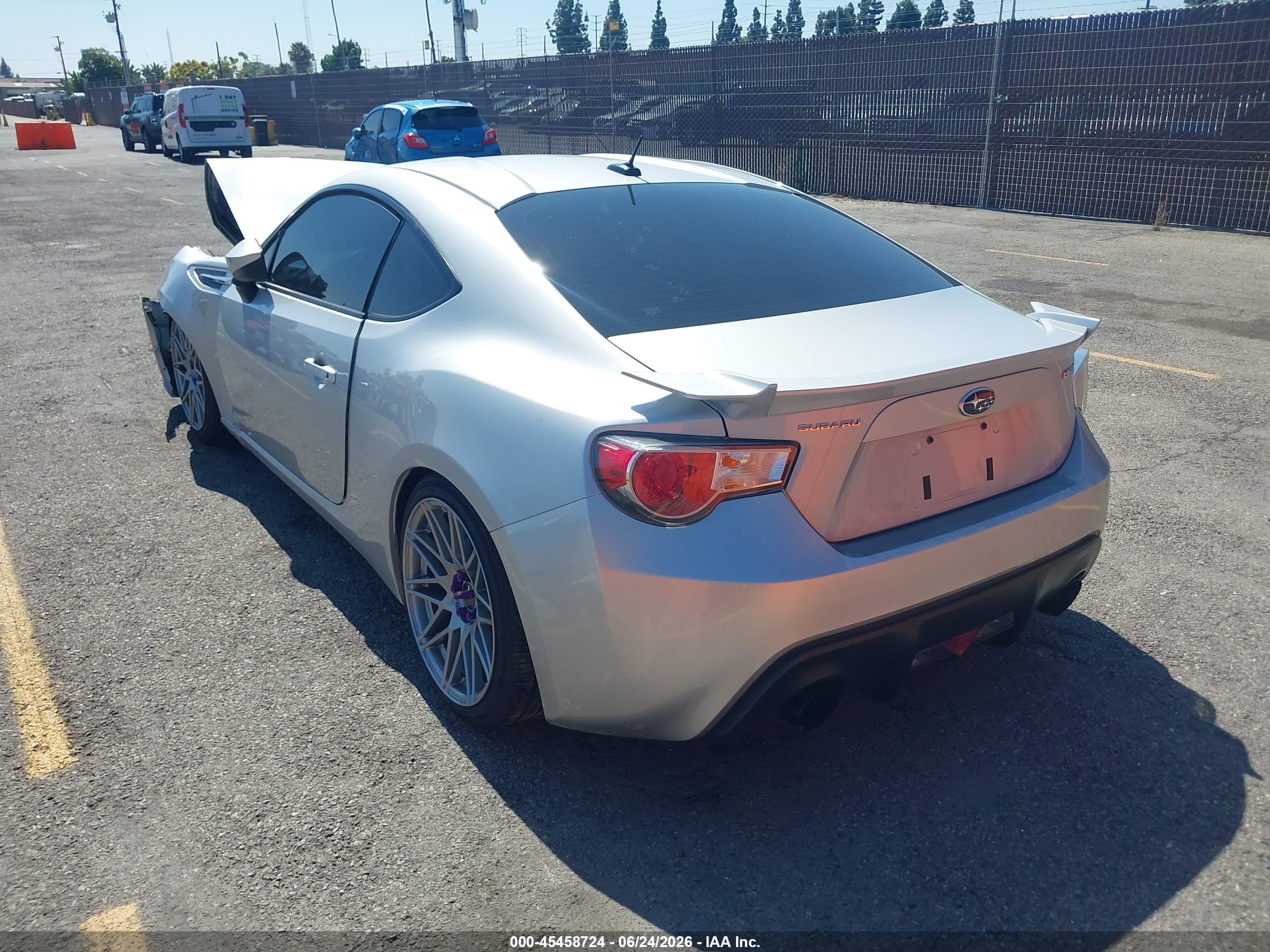 2014 Subaru Brz Limited Silver vin: JF1ZCAC11E9602715