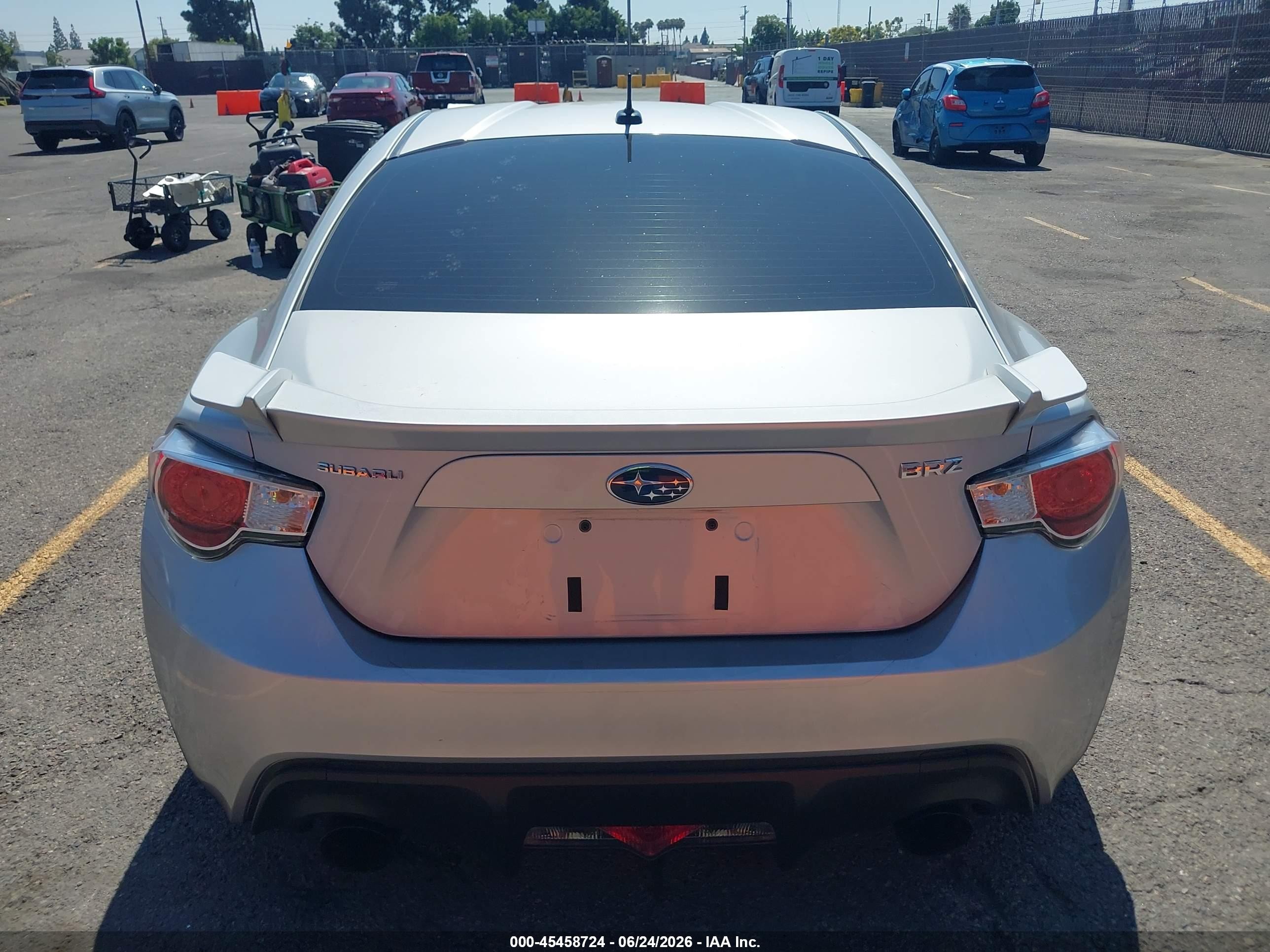 2014 Subaru Brz Limited Silver vin: JF1ZCAC11E9602715
