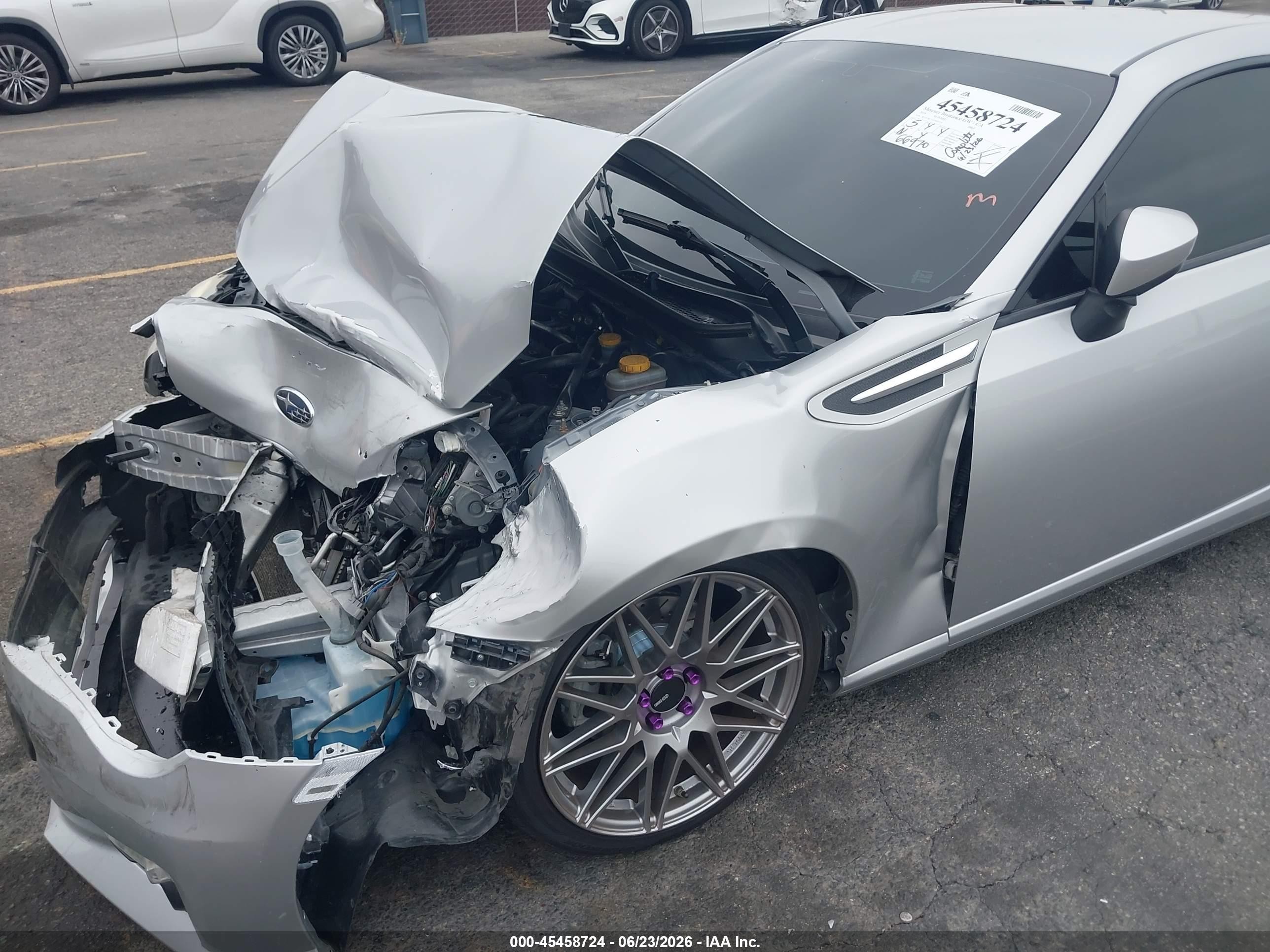 2014 Subaru Brz Limited Silver vin: JF1ZCAC11E9602715