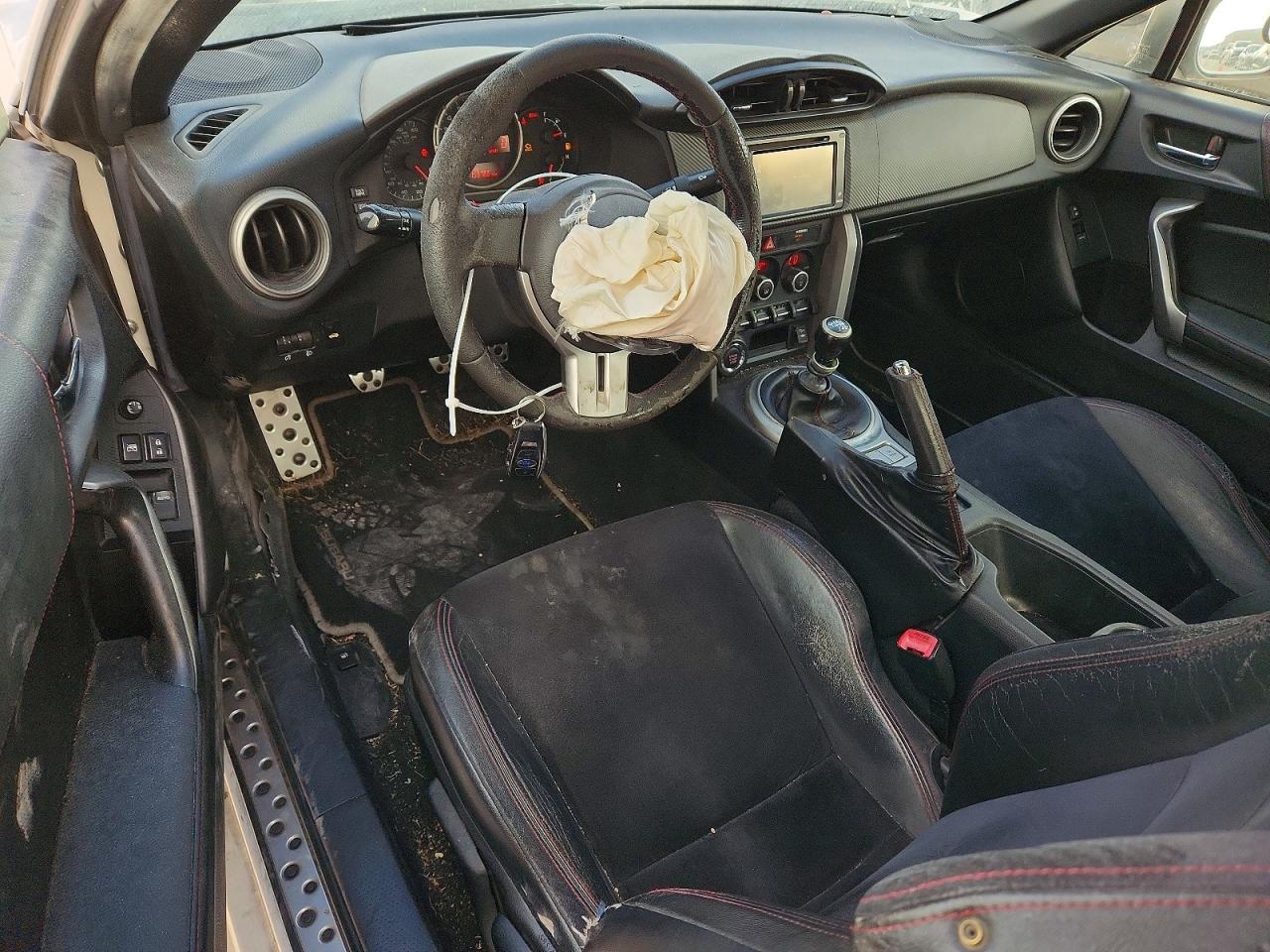 2015 Subaru Brz 2.0 Limited Белый vin: JF1ZCAC11F9602327
