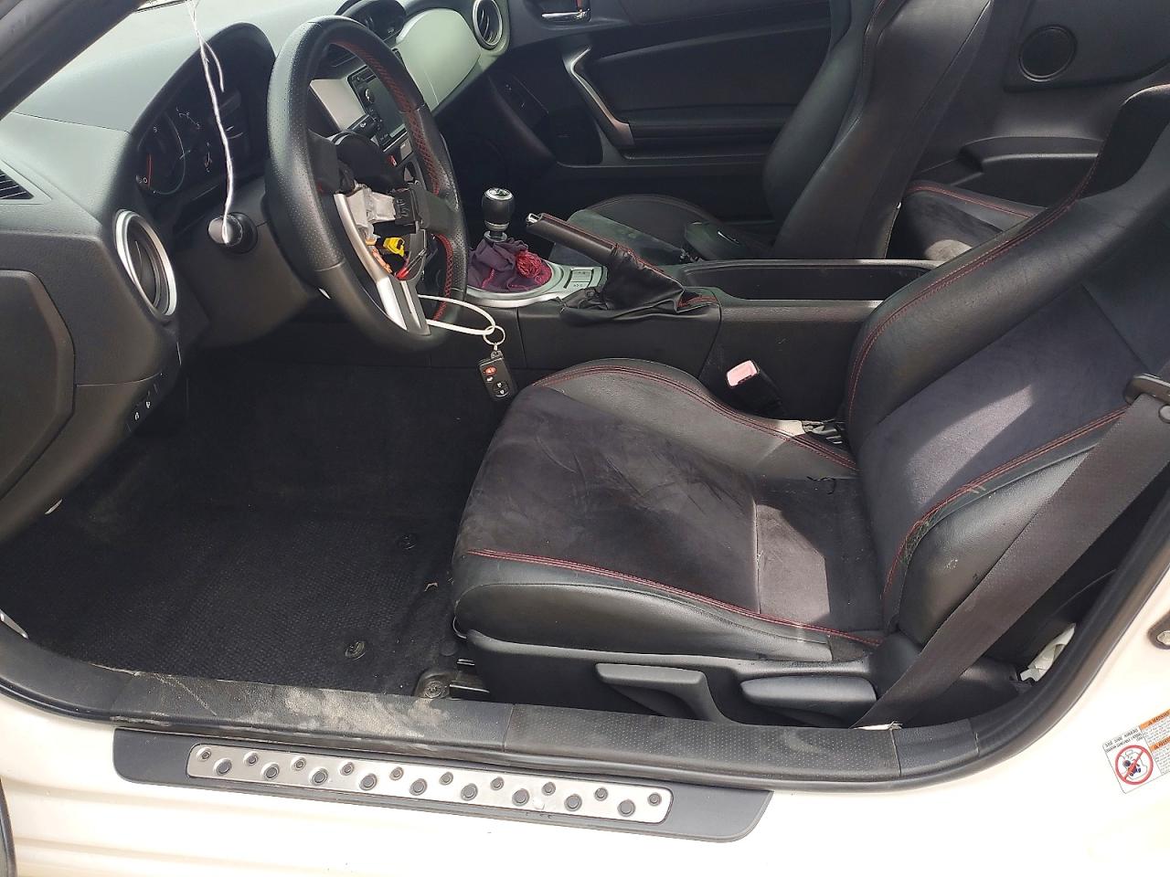 2013 Subaru Brz 2.0 Limited White vin: JF1ZCAC13D1606052