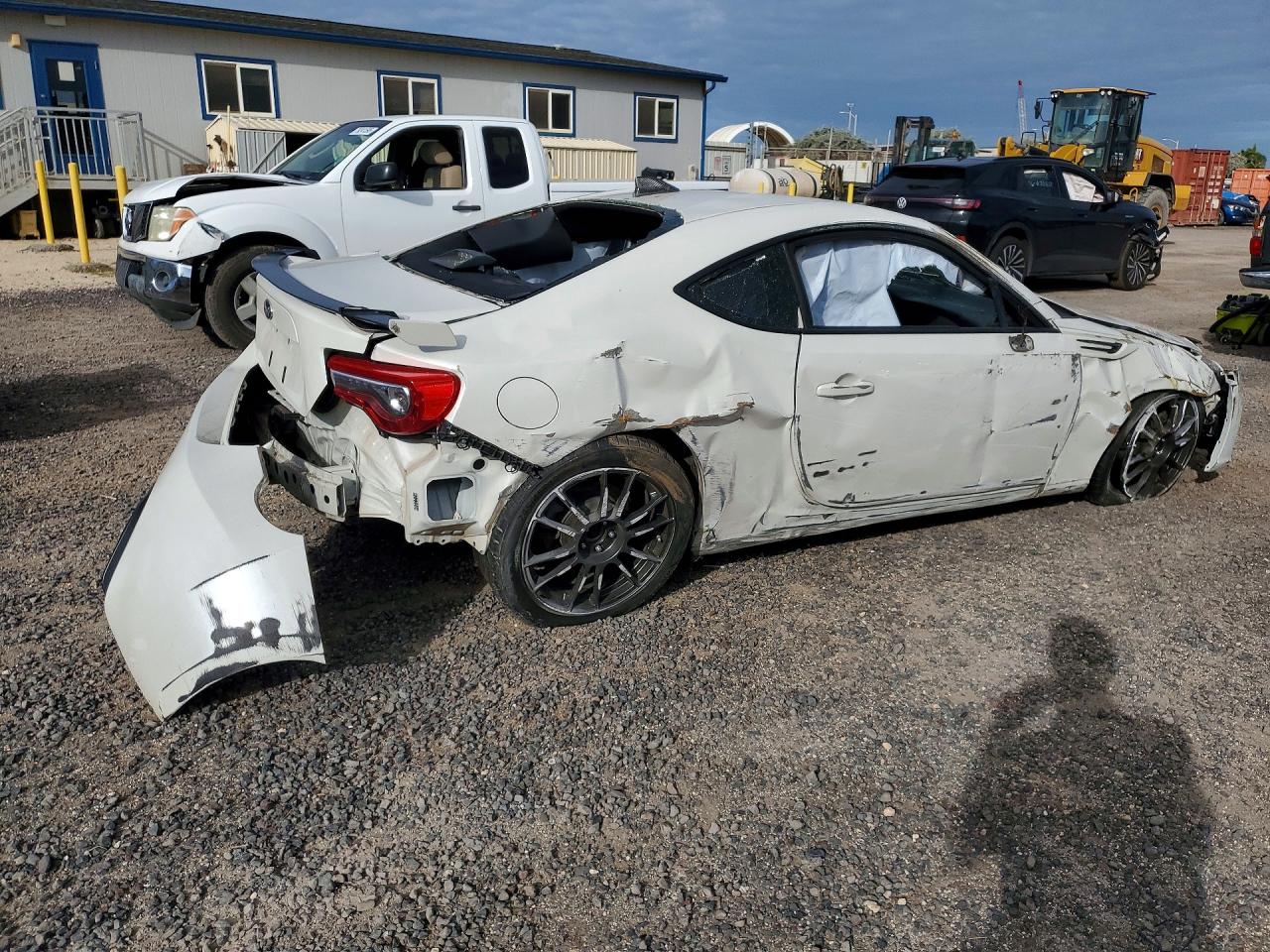 2017 Subaru Brz 2.0 Limited White vin: JF1ZCAC13H9600968