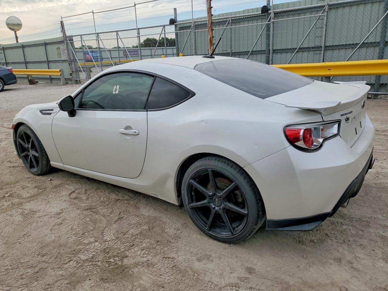 2014 Subaru Brz 2.0 Limited Белый vin: JF1ZCAC14E9604538