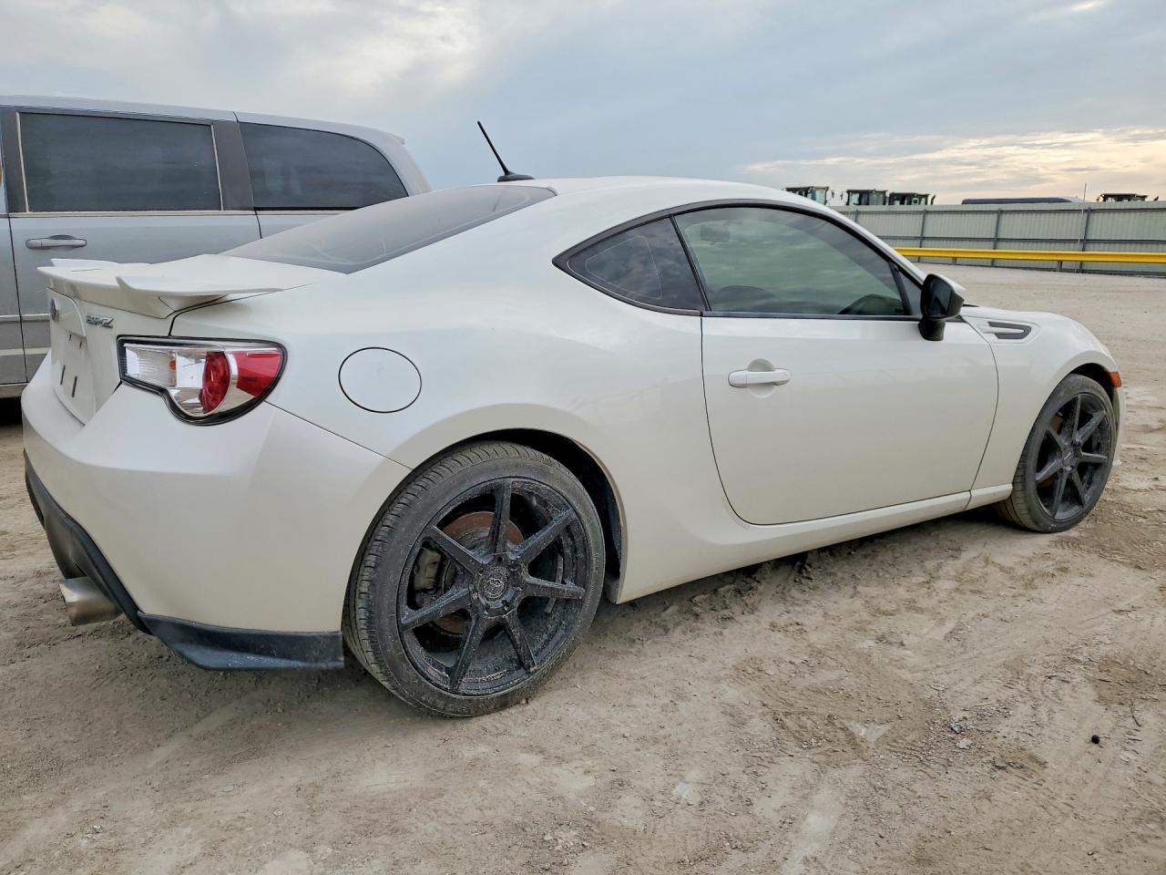 2014 Subaru Brz 2.0 Limited Белый vin: JF1ZCAC14E9604538