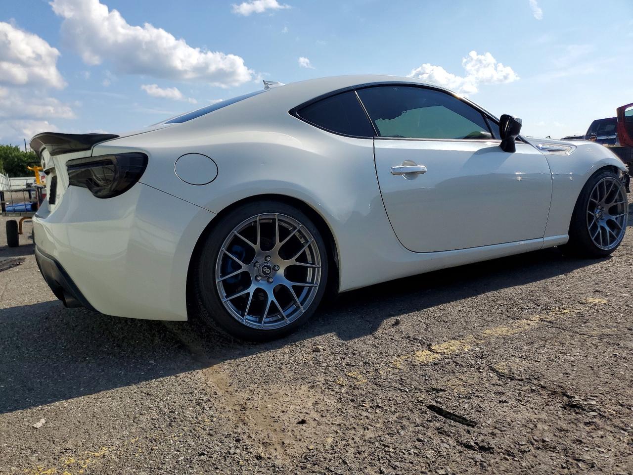2014 Subaru Brz 2.0 Limited White vin: JF1ZCAC14E9605656