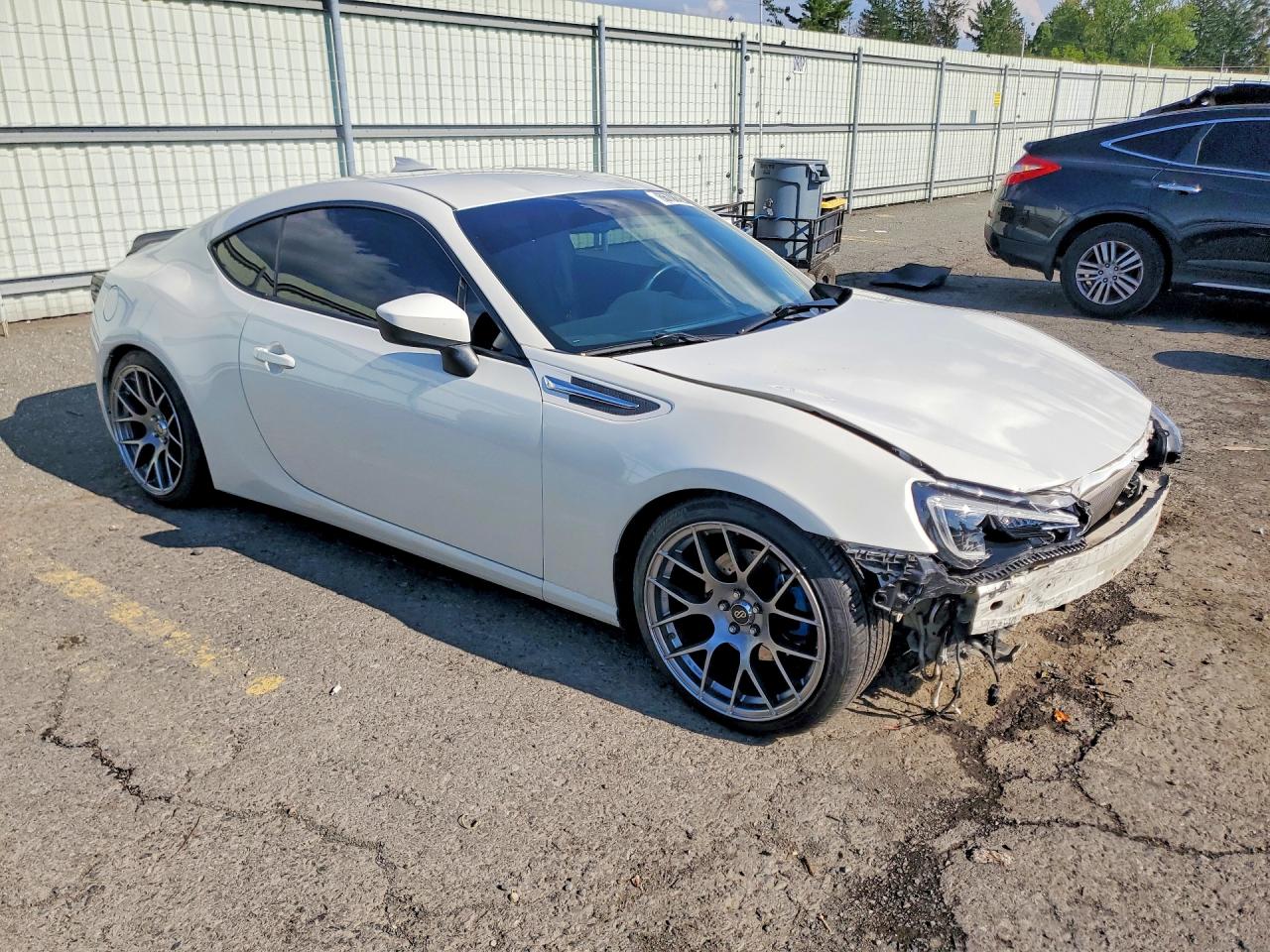 2014 Subaru Brz 2.0 Limited White vin: JF1ZCAC14E9605656