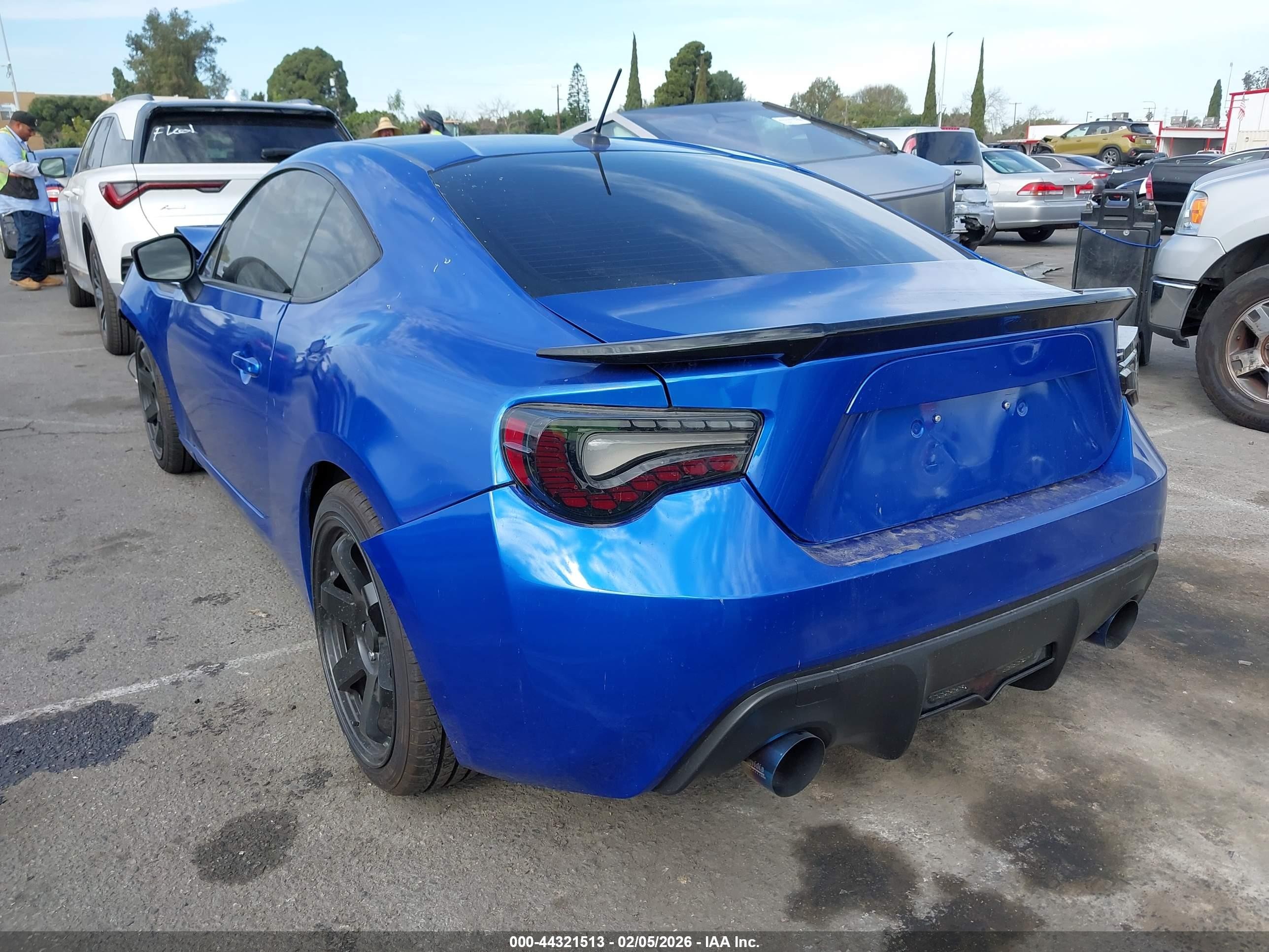 2014 Subaru Brz Limited Blue vin: JF1ZCAC16E8604868
