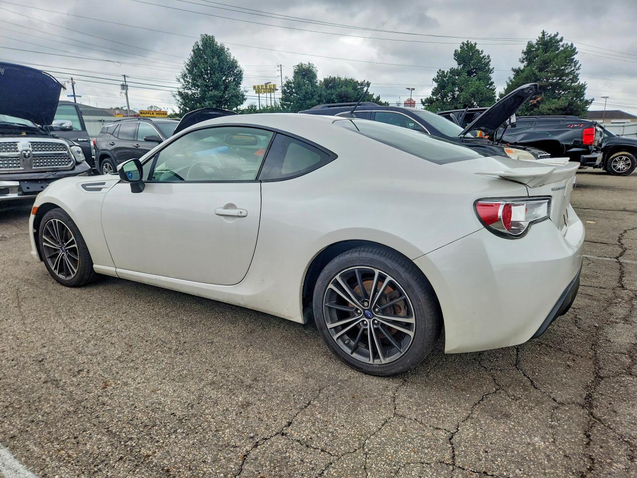 2013 Subaru Brz 2.0 Limited Белый vin: JF1ZCAC17D2600314