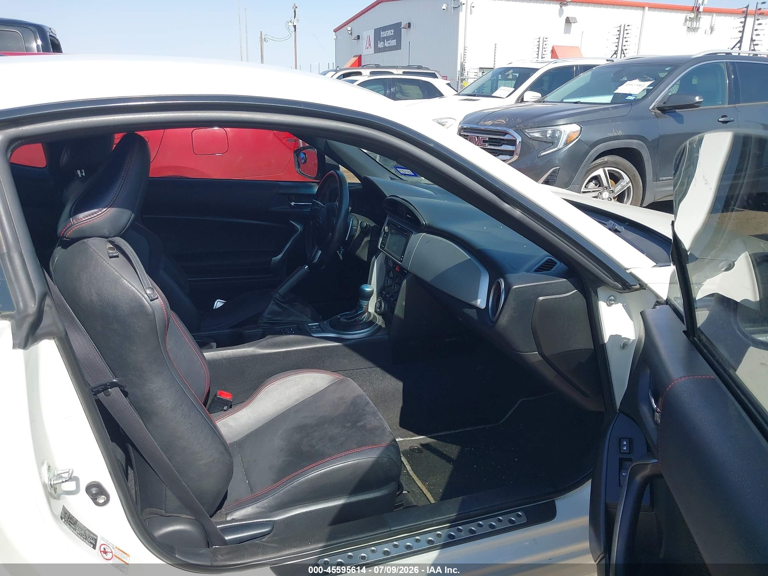 2013 Subaru Brz Limited White vin: JF1ZCAC17D2605321