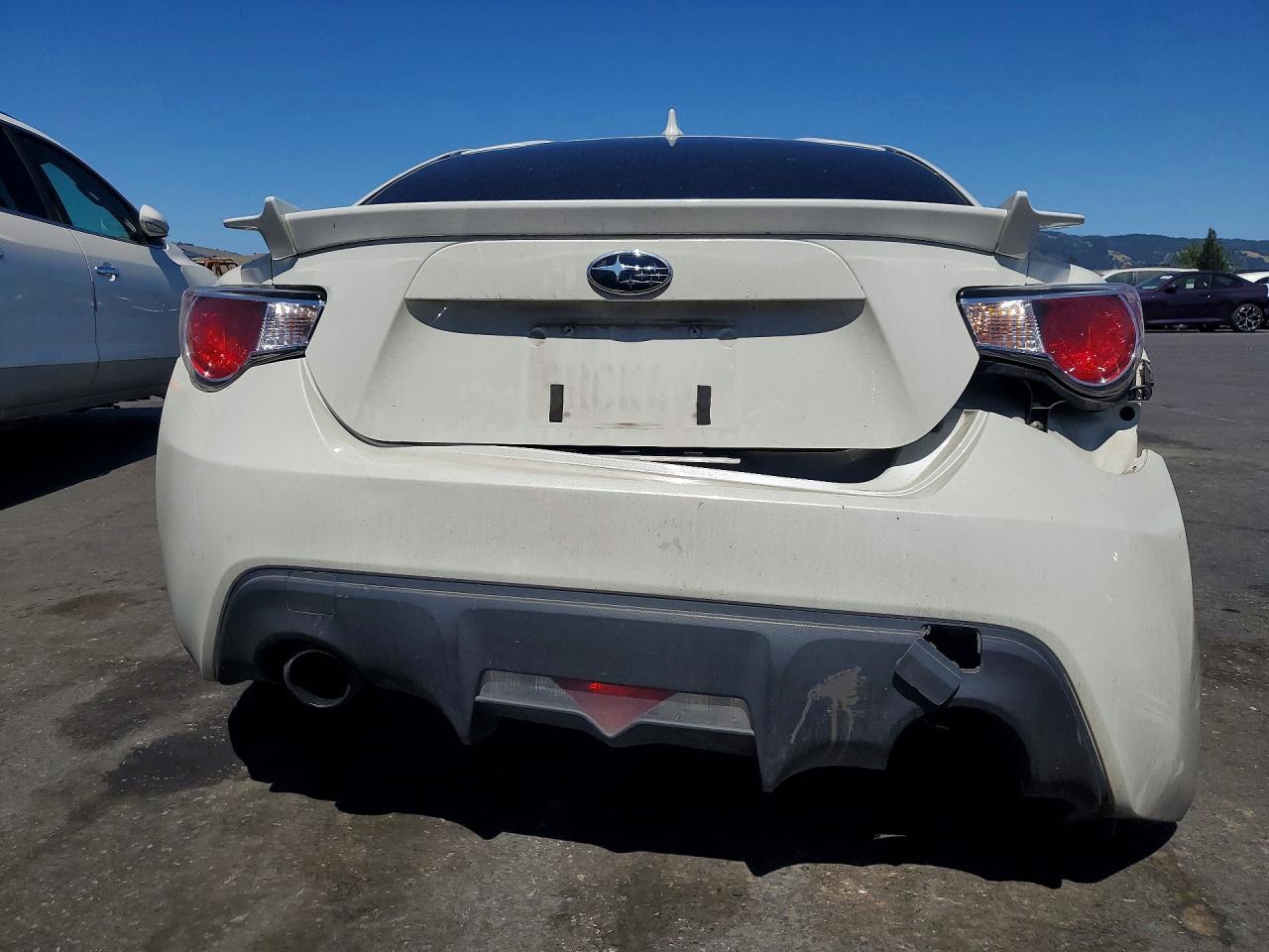 2015 Subaru Brz 2.0 Limited Белый vin: JF1ZCAC17F8600216